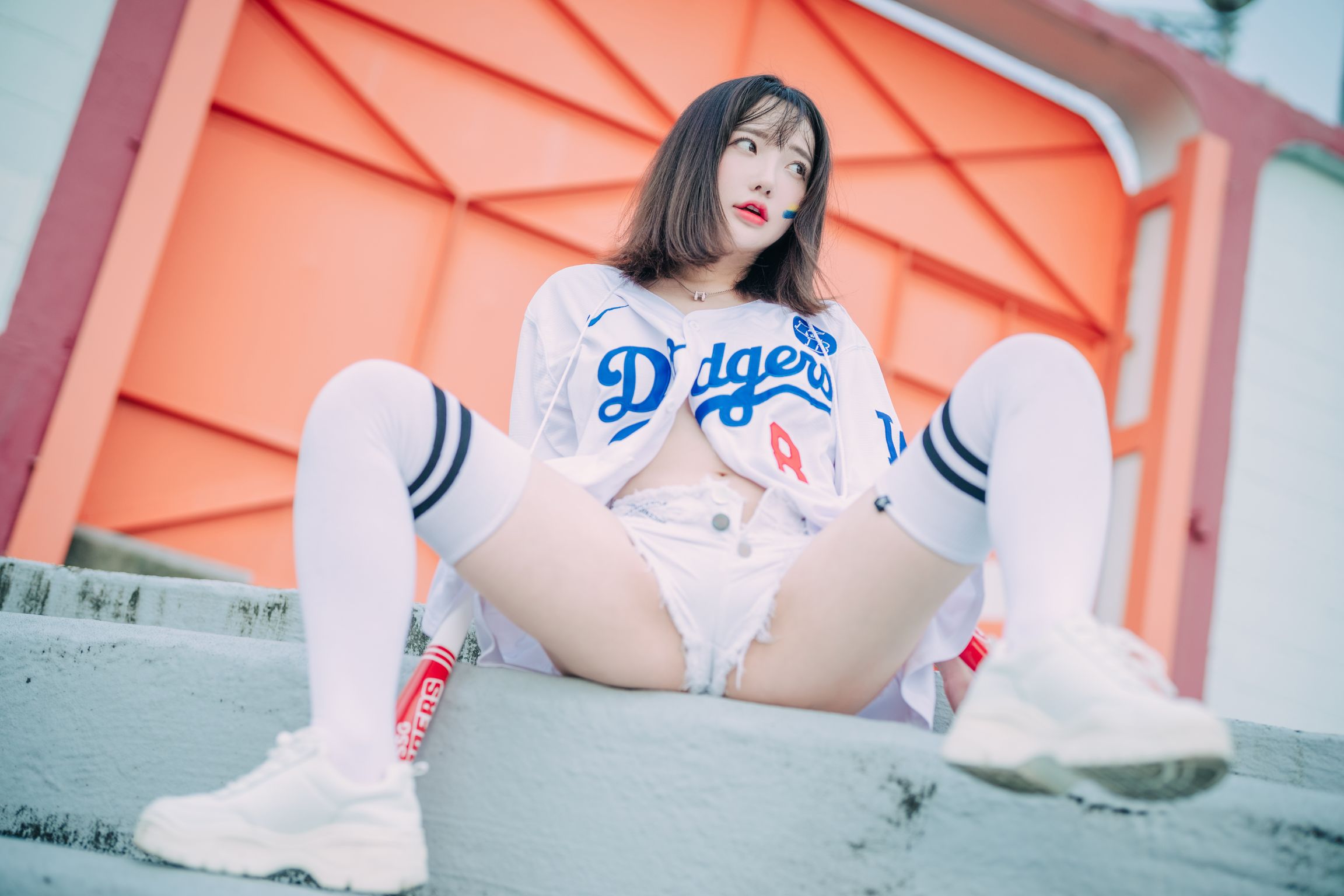 DJAWA Photo - Son Ye-Eun (손예은): "Cheer Up in the Summer" (126 photos) 3 DJAWA Photo - Son Ye-Eun (손예은): "Cheer Up in the Summer" (126 photos) 3