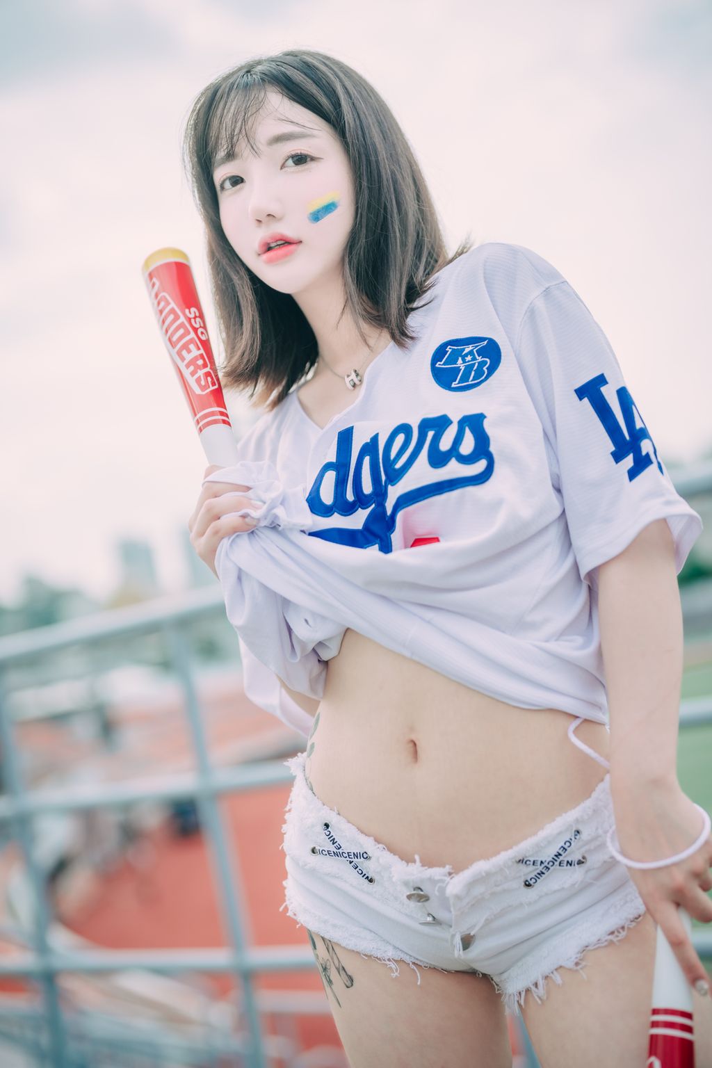 DJAWA Photo - Son Ye-Eun (손예은): "Cheer Up in the Summer" (126 photos) 10 DJAWA Photo - Son Ye-Eun (손예은): "Cheer Up in the Summer" (126 photos) 10
