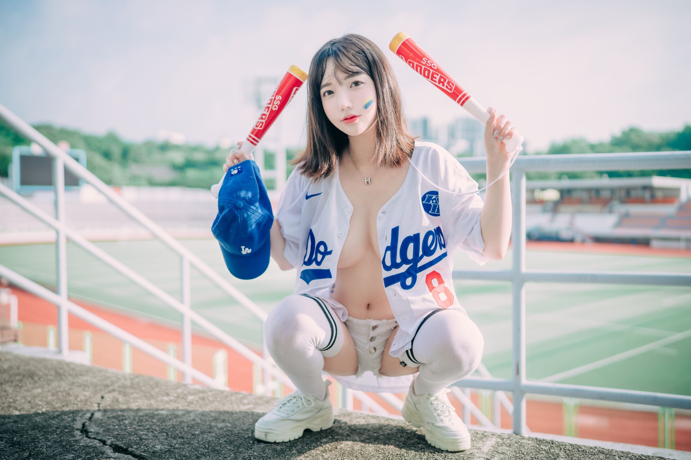 DJAWA Photo - Son Ye-Eun (손예은): "Cheer Up in the Summer" (126 photos) 1 DJAWA Photo - Son Ye-Eun (손예은): "Cheer Up in the Summer" (126 photos) 1