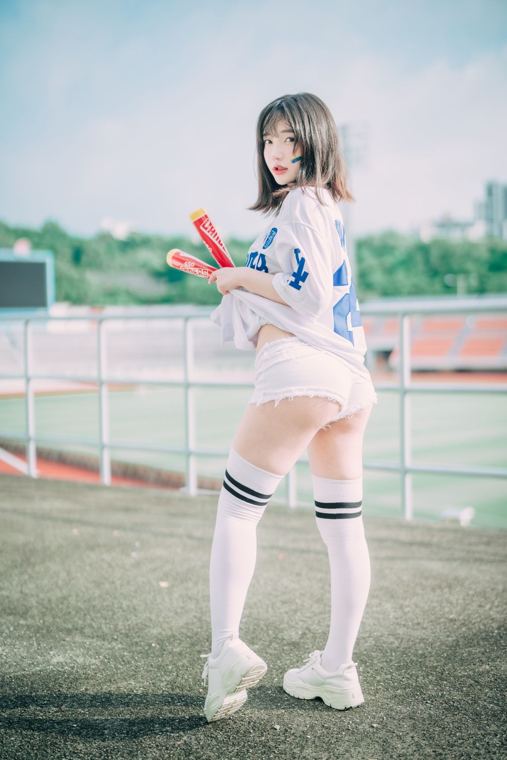 DJAWA Photo - Son Ye-Eun (손예은): "Cheer Up in the Summer" (126 photos) 11 DJAWA Photo - Son Ye-Eun (손예은): "Cheer Up in the Summer" (126 photos) 11