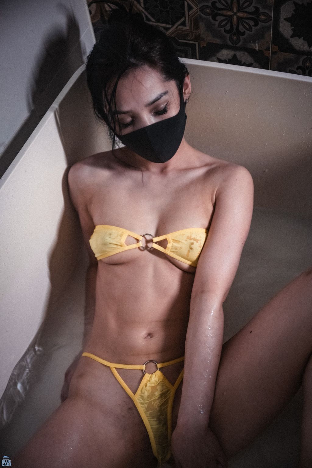 [BLUECAKE] Sayuri (사유리): Vol.02 Sticky (252 photos)