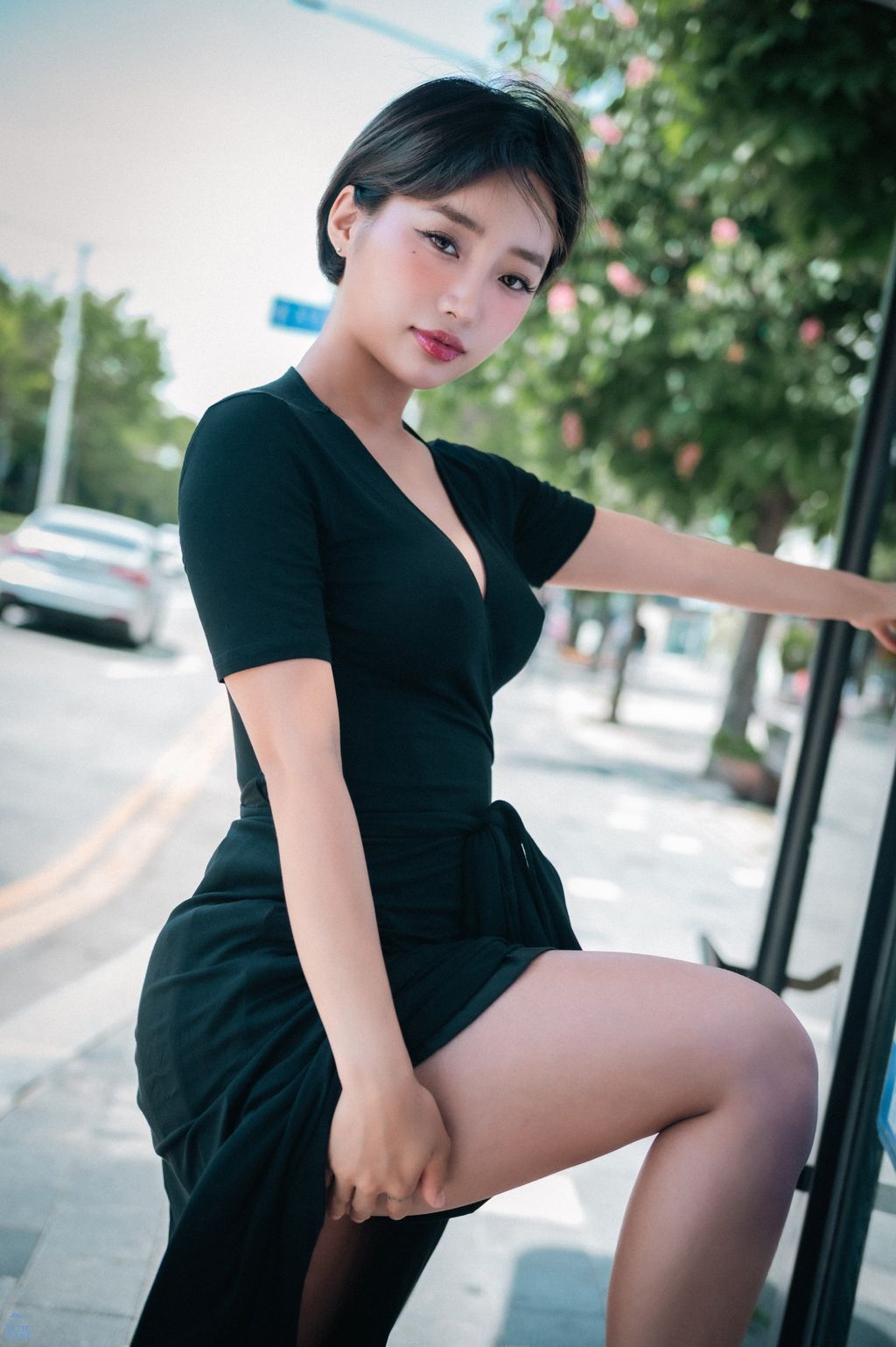 [BLUECAKE] Booty Queen: Walk in The Park (93 photos)