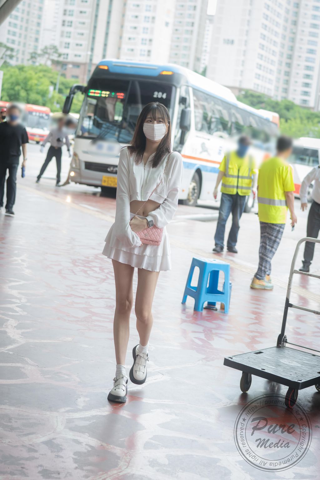 Pure Media Vol.245: Hina (히나) Pure gradoll (186 photos)