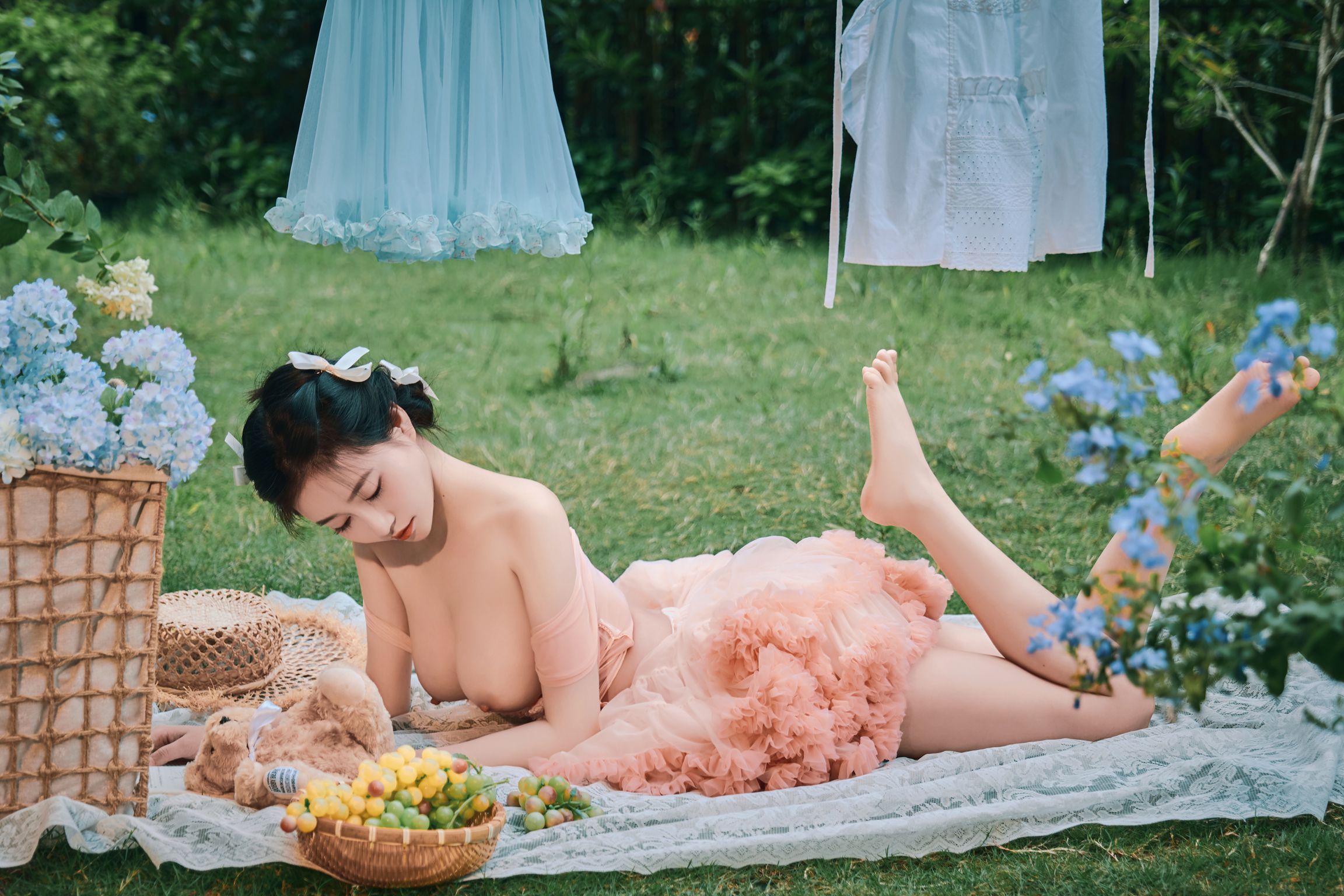 Coser@年年Nnian: 粉色日记 (57 photos) 8 Coser@年年Nnian: 粉色日记 (57 photos) 8