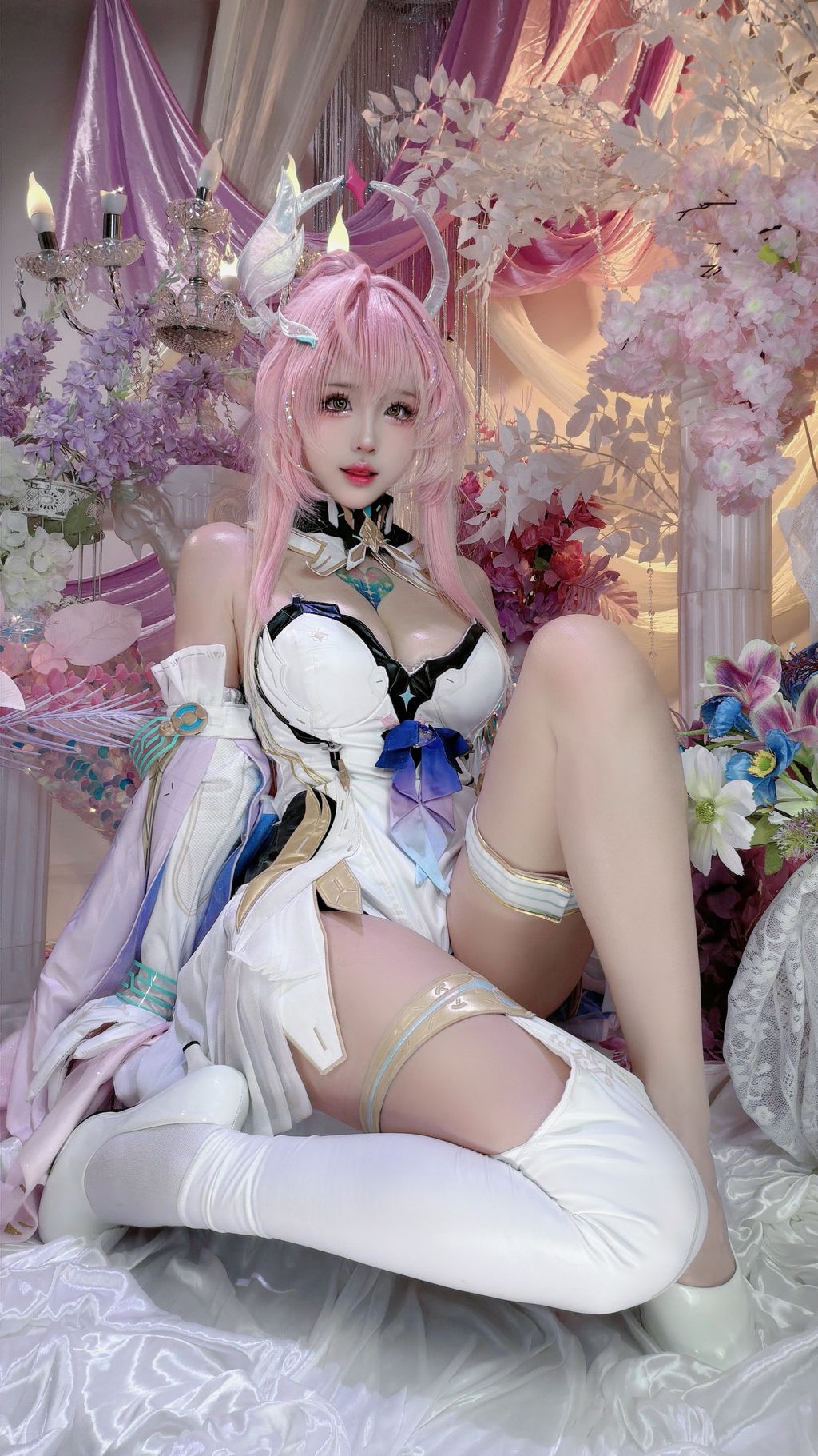 Coser@miko酱ww: 2026年04月订阅 (188 photos) 0 Coser@miko酱ww: 2026年04月订阅 (188 photos) 0