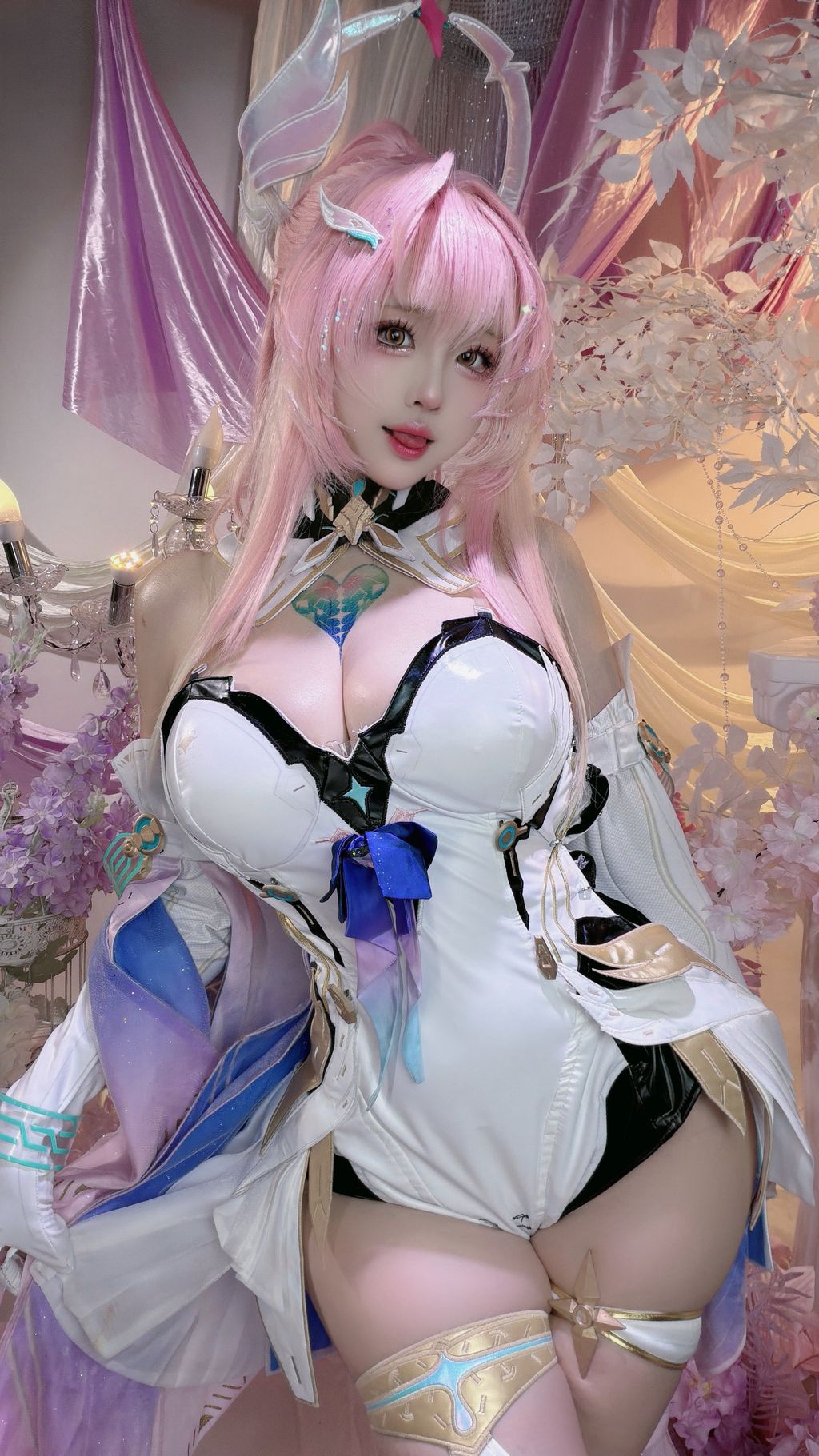Coser@miko酱ww: 2026年04月订阅 (188 photos) 4 Coser@miko酱ww: 2026年04月订阅 (188 photos) 4
