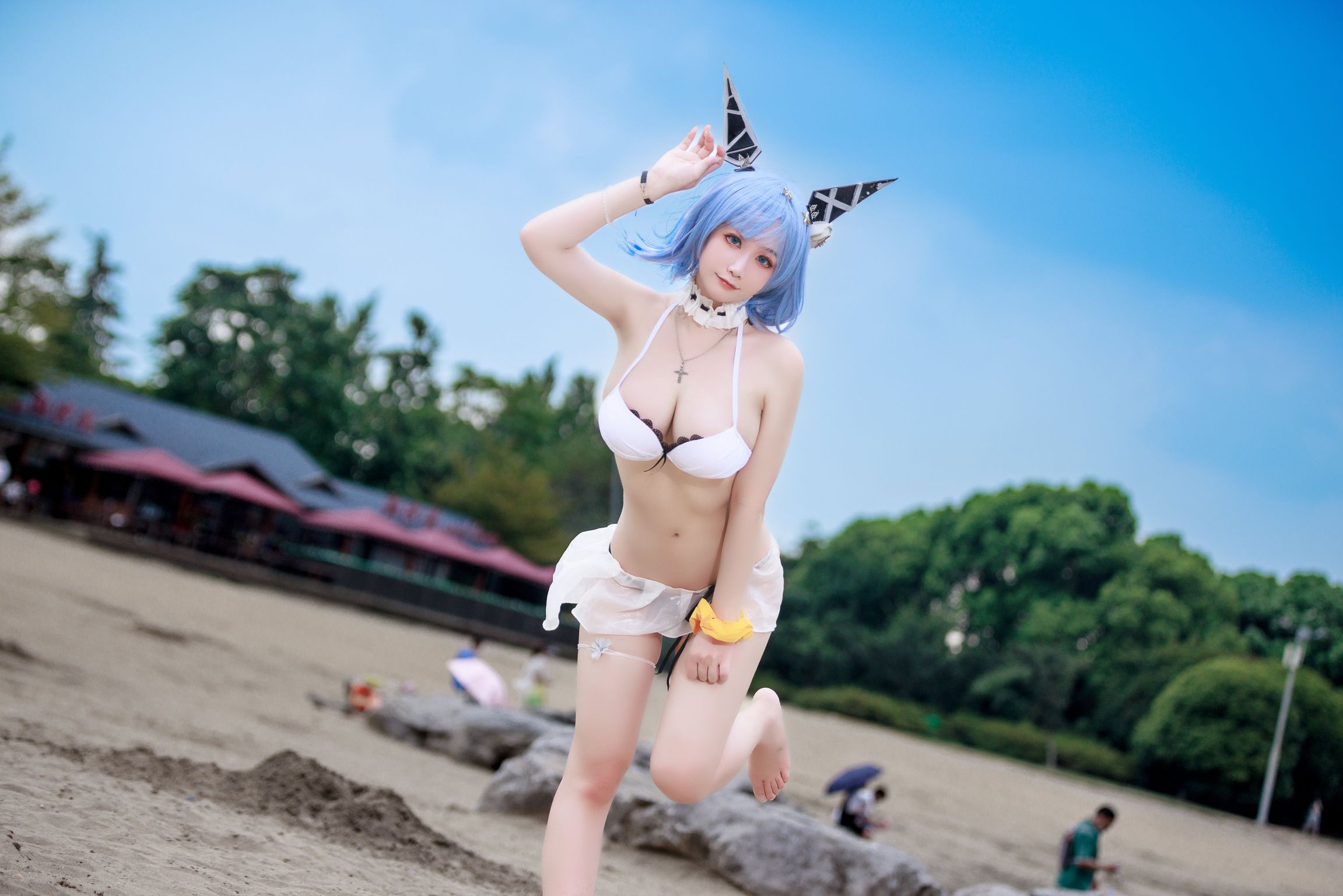 Coser@阿雪雪: 碧蓝航线 加斯科涅泳装 (73 photos)