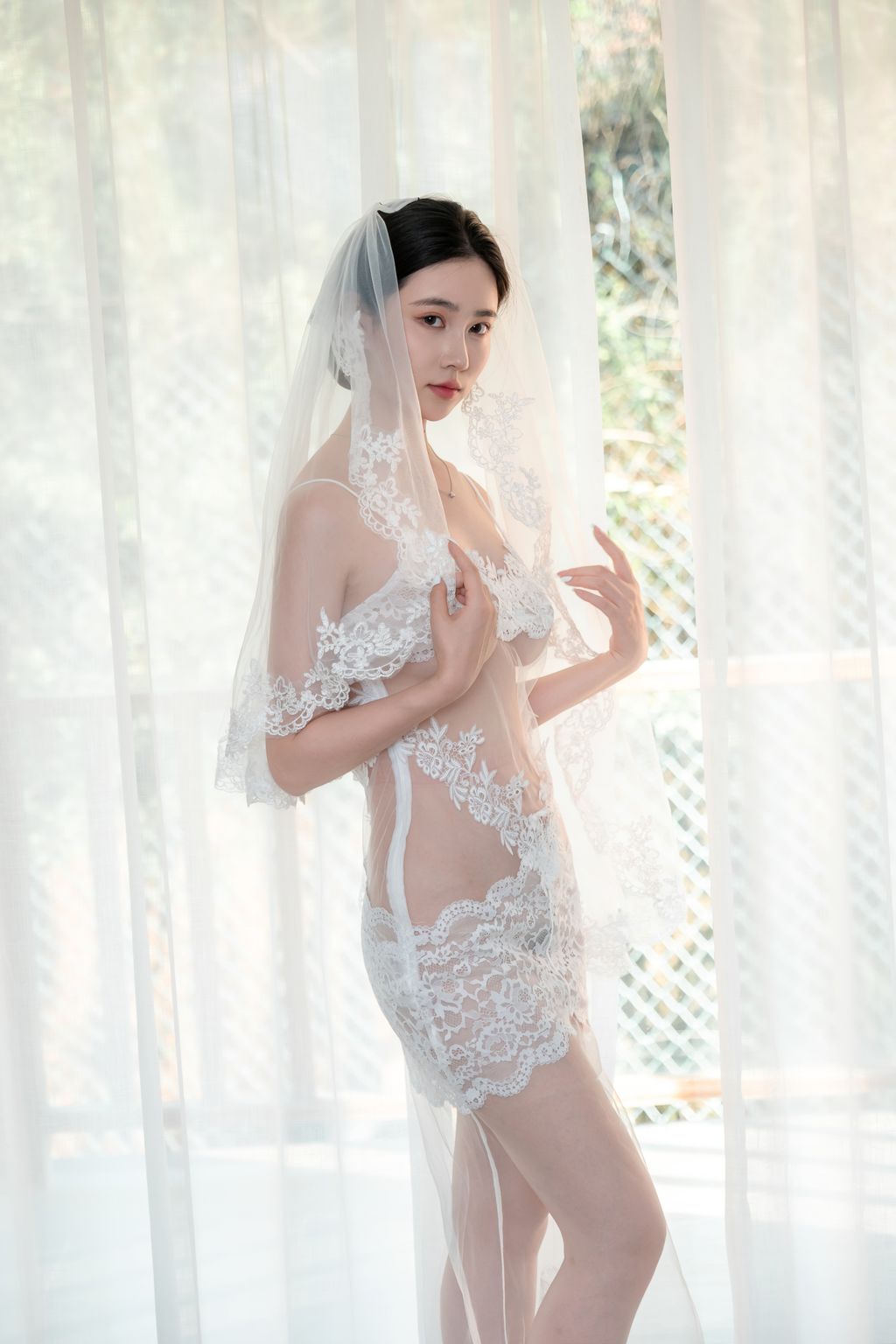 Coser@年年Nnian: 夏日新娘 (84 photos)