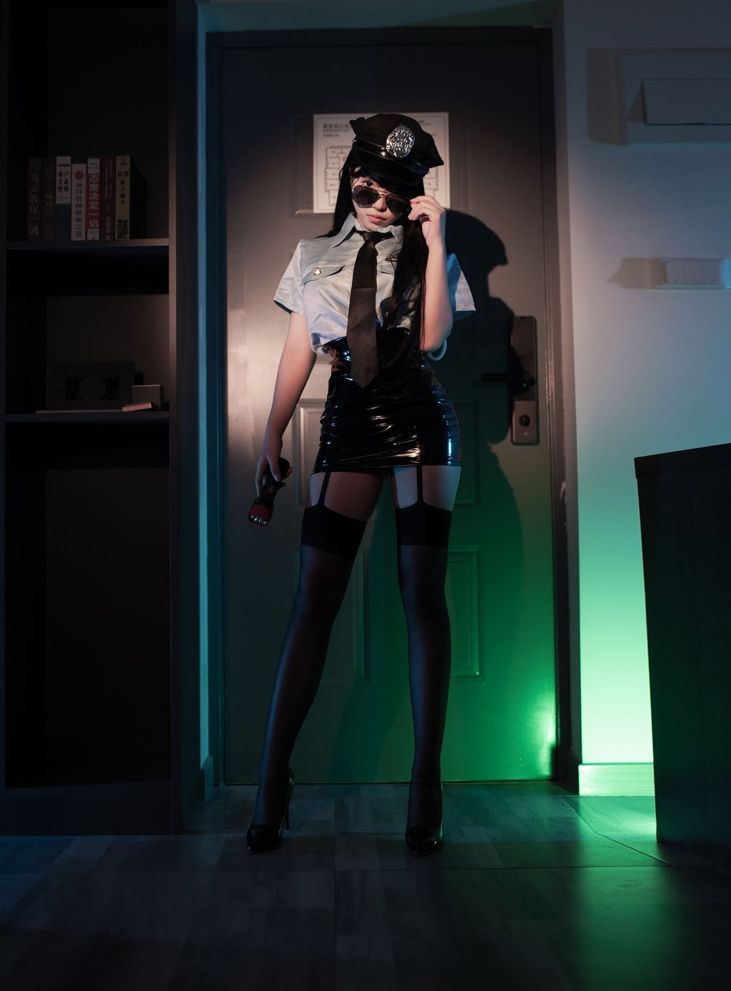 Coser@Bangni邦尼: 诱捕 (91 photos + 8 videos)