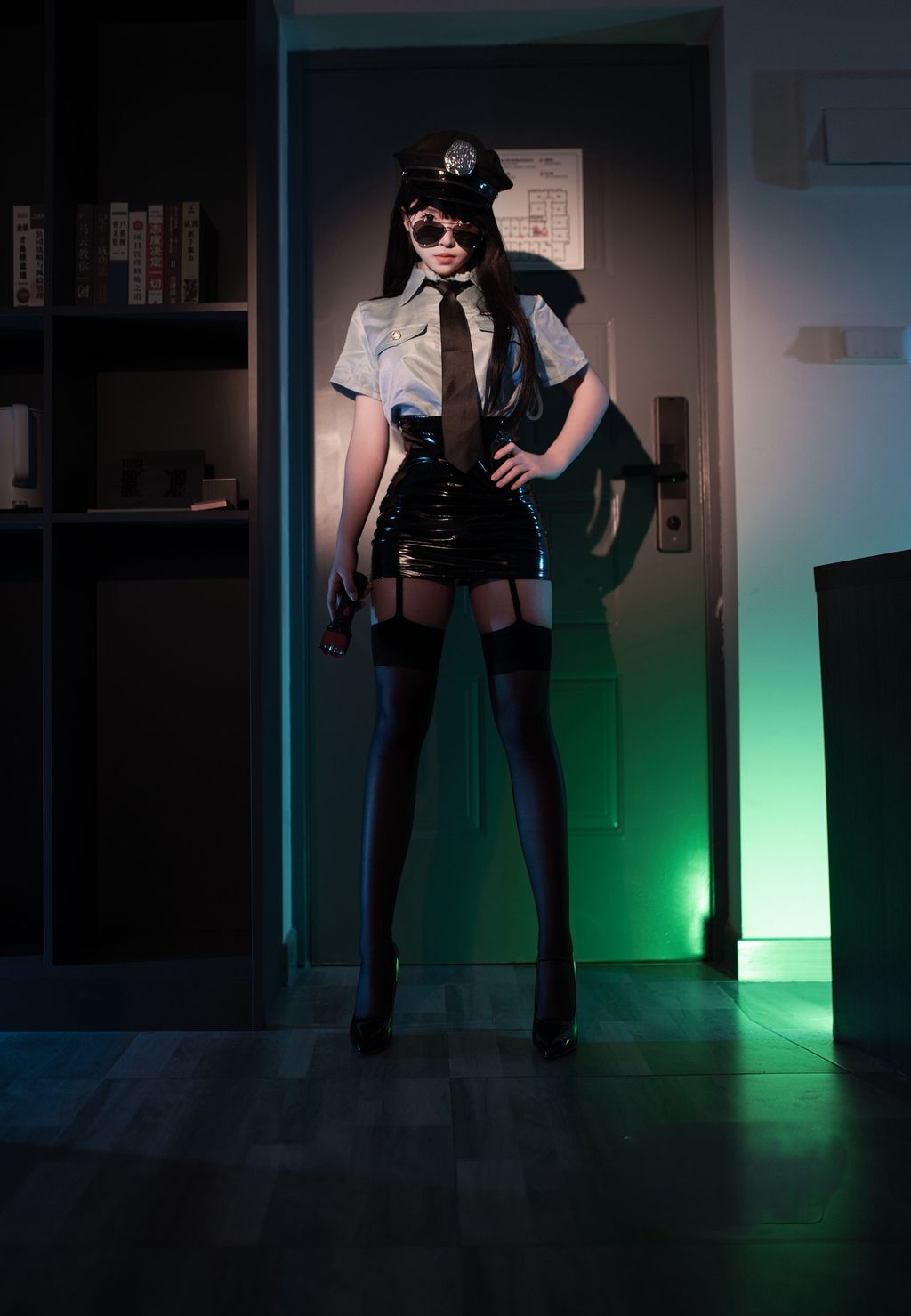 Coser@Bangni邦尼: 诱捕 (91 photos + 8 videos)