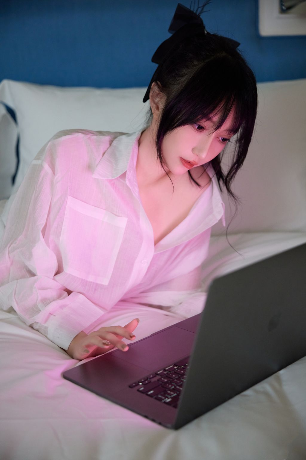 [内购无水印] 玥儿玥er: 白衬衫 (89 photos)
