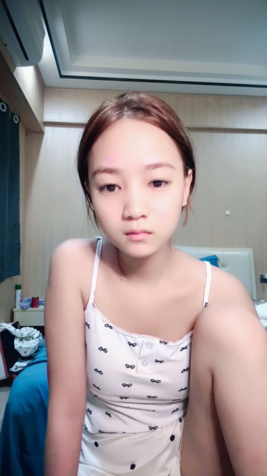 [OtherXXX] 少女萌主: G奶白皙水嫩小仙女 (40 photos + 5 videos)