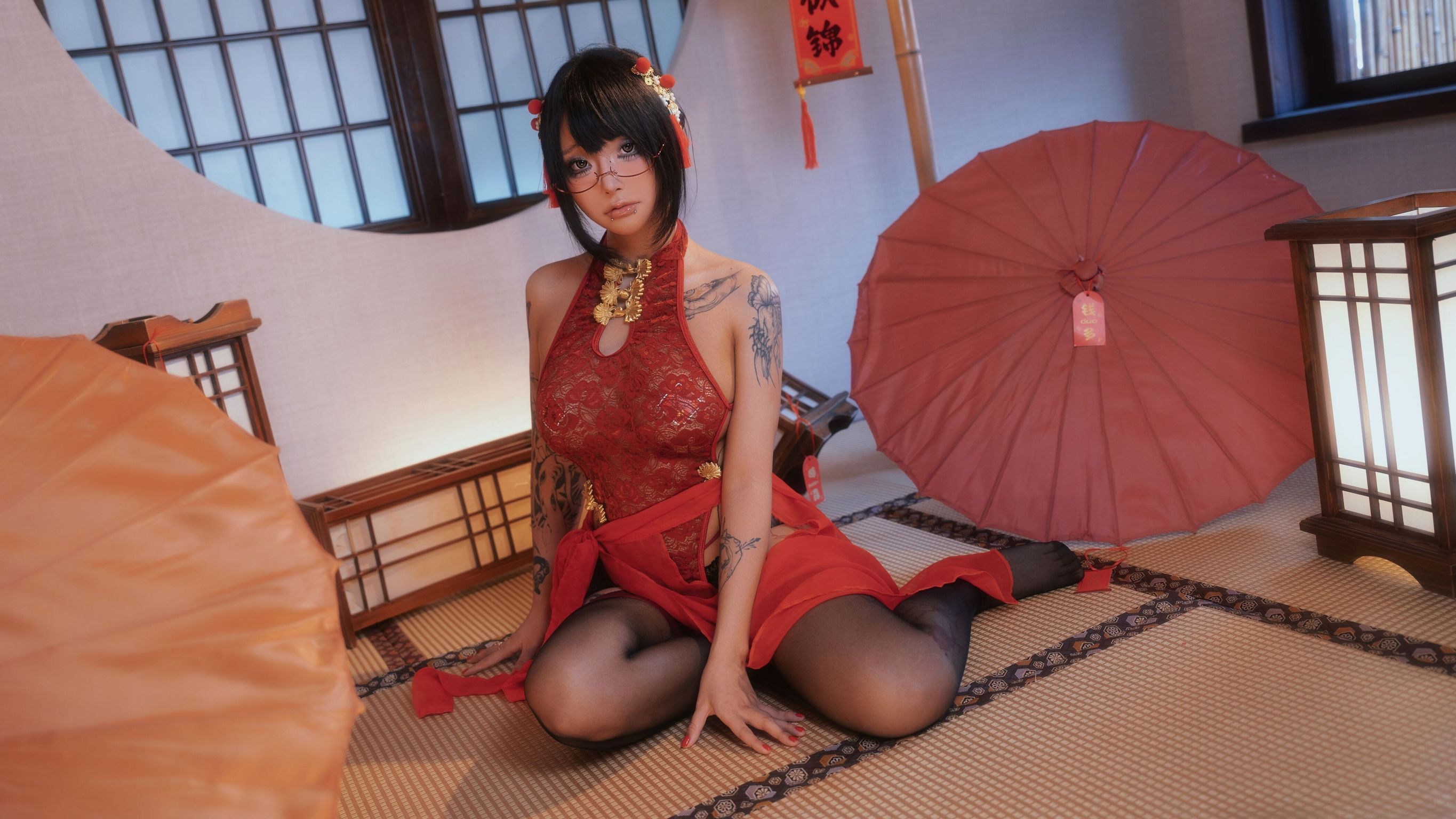 Coser@下饭樱桃子: 华灯初上 (101 photos)