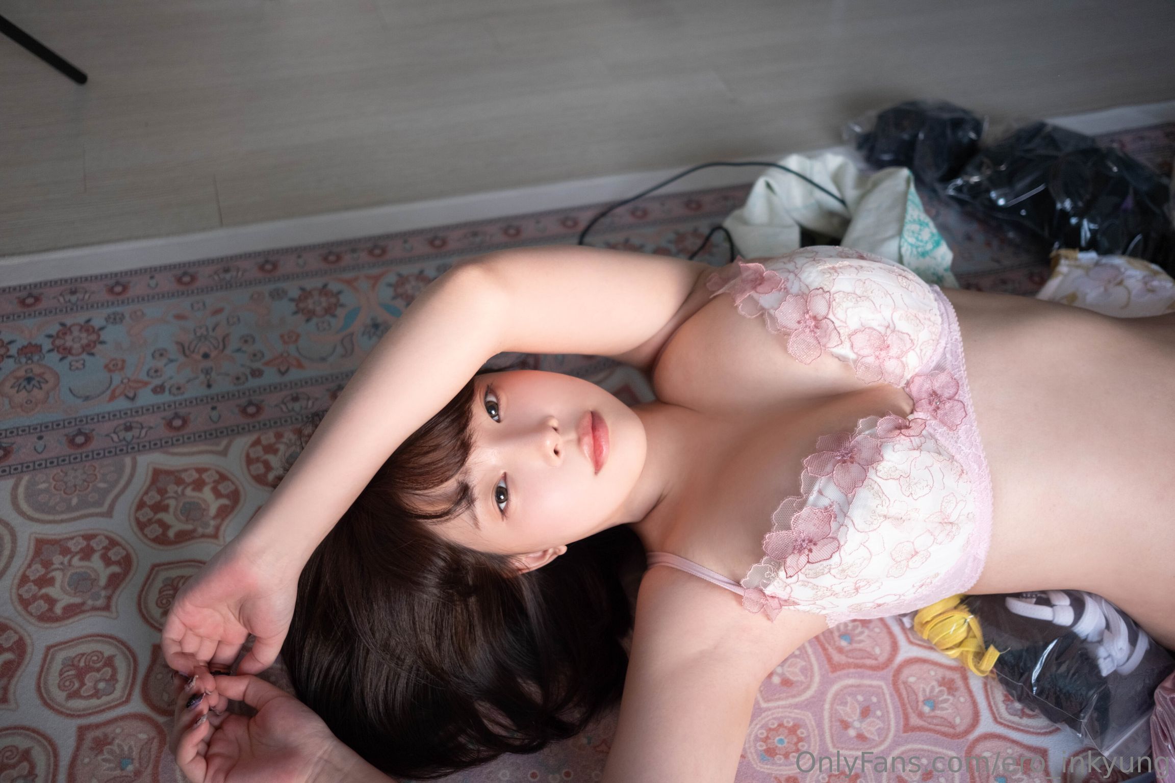 Kang In-kyung (강인경): Pink Bikini (59 photos + 1 video) 0 Kang In-kyung (강인경): Pink Bikini (59 photos + 1 video) 0