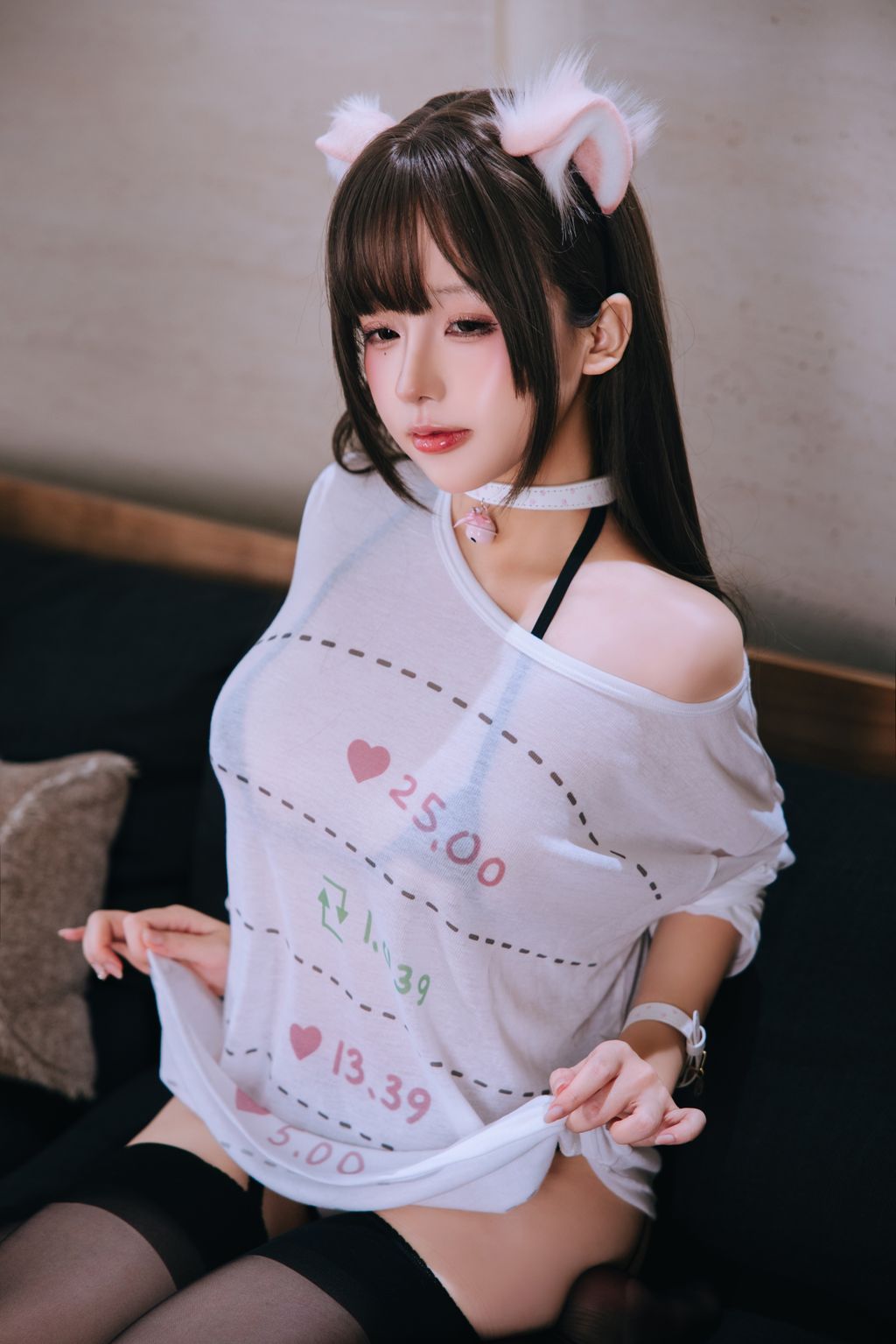 Coser@日奈娇: 家里的猫 (180 photos + 5 videos)