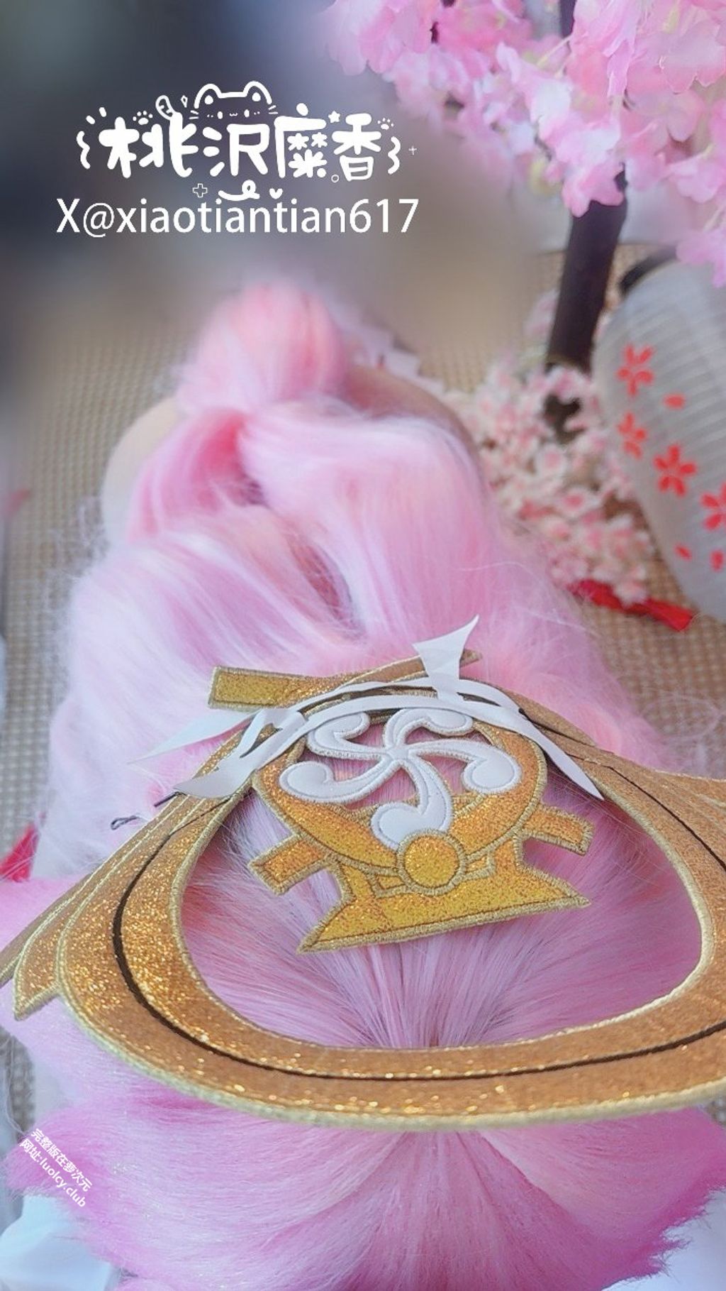 Coser@香草奶喵: 双尾白虎萝莉户外露出 (257 photos + 332 videos) 15 Coser@香草奶喵: 双尾白虎萝莉户外露出 (257 photos + 332 videos) 15