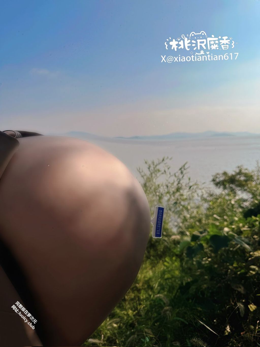 Coser@香草奶喵: 双尾白虎萝莉户外露出 (257 photos + 332 videos) 7 Coser@香草奶喵: 双尾白虎萝莉户外露出 (257 photos + 332 videos) 7