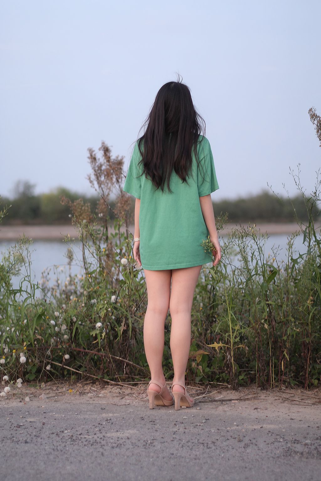 [OtherXXX] Qiuzi_china: 人妻调教户外露出 (185 photos + 10 videos)