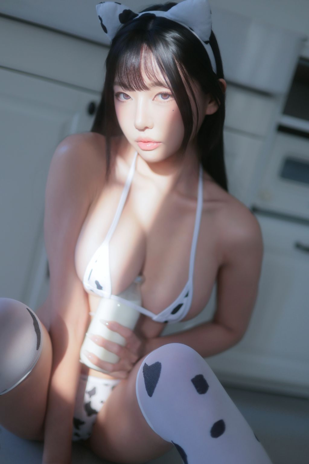 Dongeuran (동그란): Milk Cow #01 (128 photos) 5 Dongeuran (동그란): Milk Cow #01 (128 photos) 5