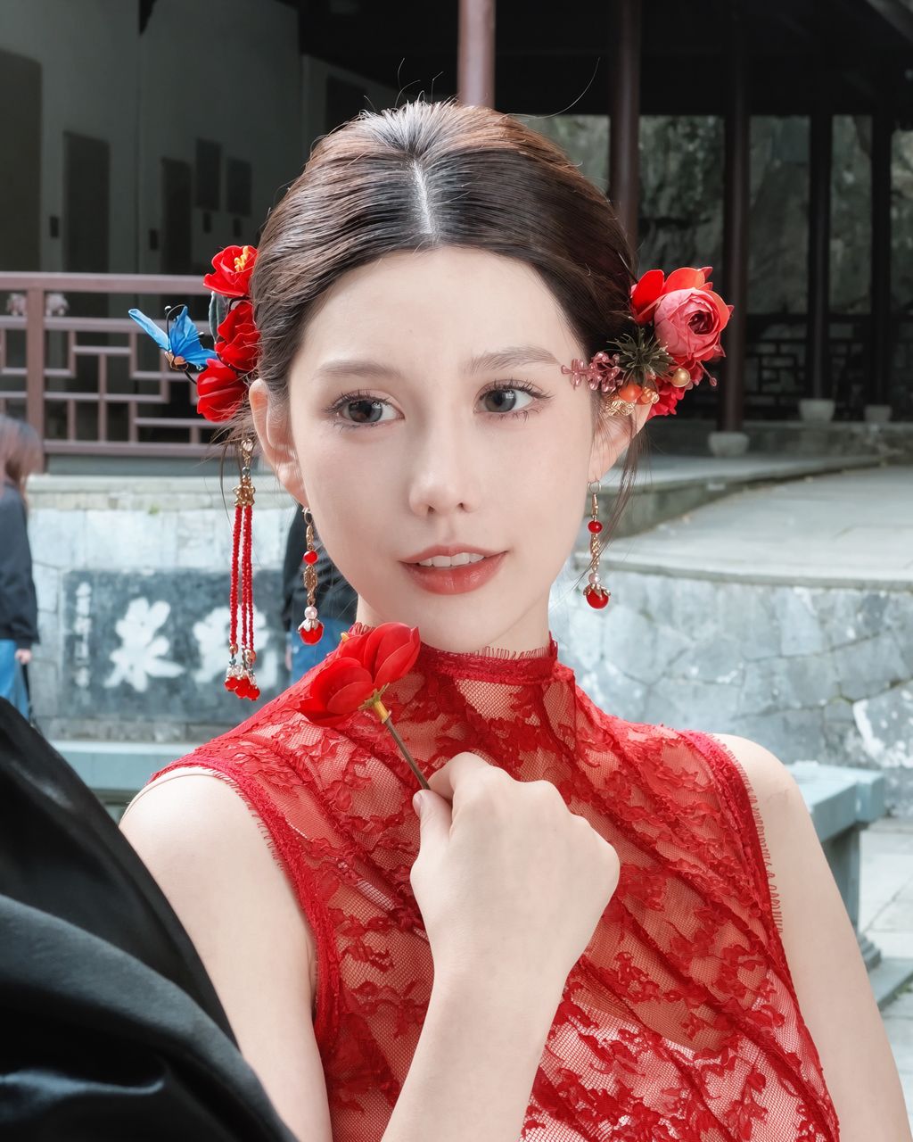 [OtherXXX] iwt_o(巨樱): 顶级G奶福利姬 (40 photos + 40 videos)
