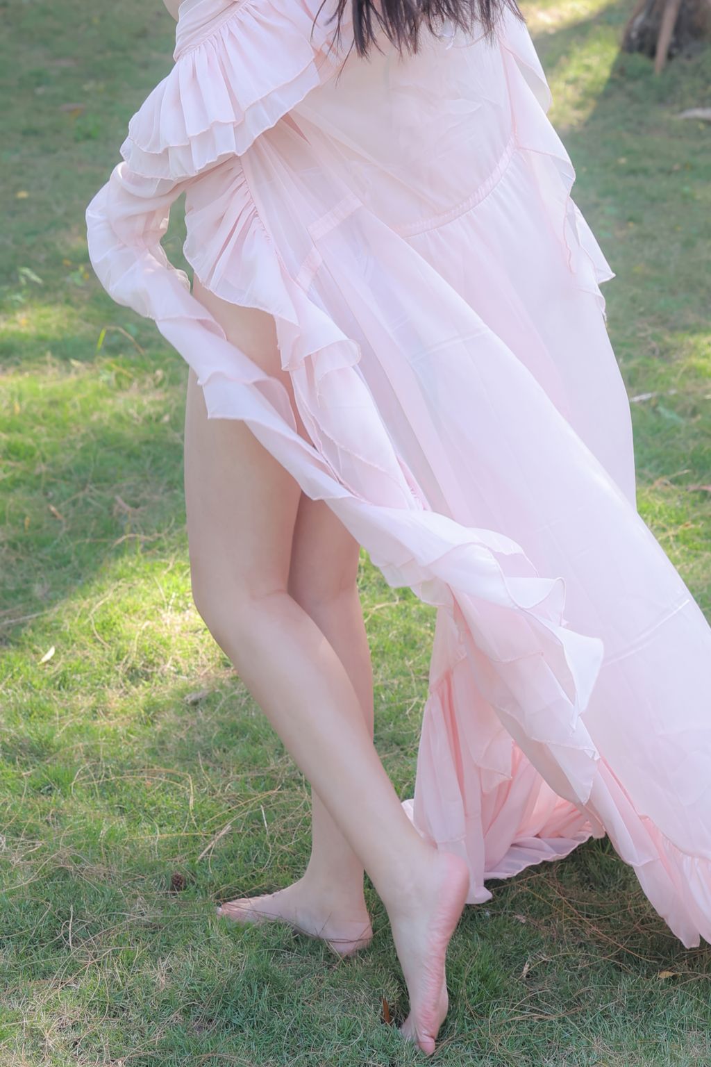 [XR Uncensored] 小薯条nienie: R18 秀人网模特 粉色 (60 photos)