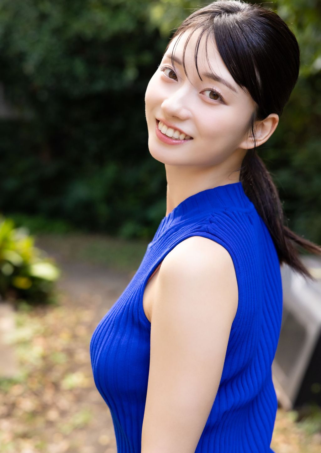 [JP] Kanna Seto (瀬戸環奈): デジタル写真集『キラキラ』 (112 photos)