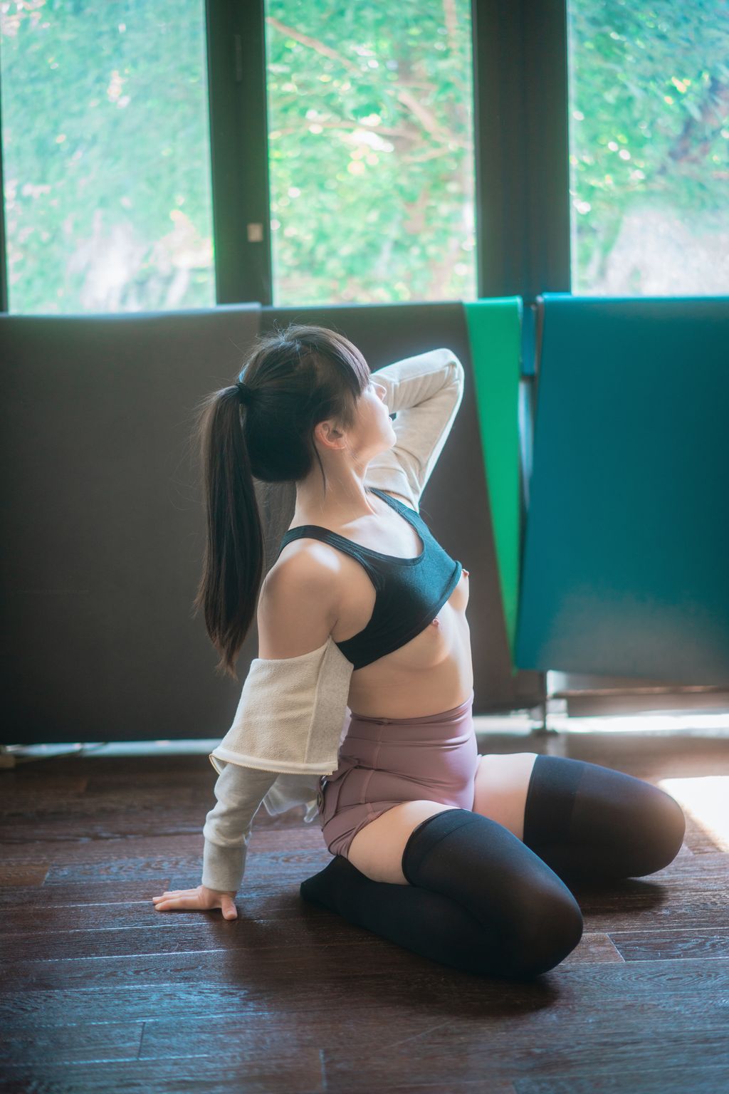 DJAWA Photo: HENDOONG (혠둥이) – Loose and Tight – Relief and Relax (220 photos) 0 DJAWA Photo: HENDOONG (혠둥이) – Loose and Tight – Relief and Relax (220 photos) 0