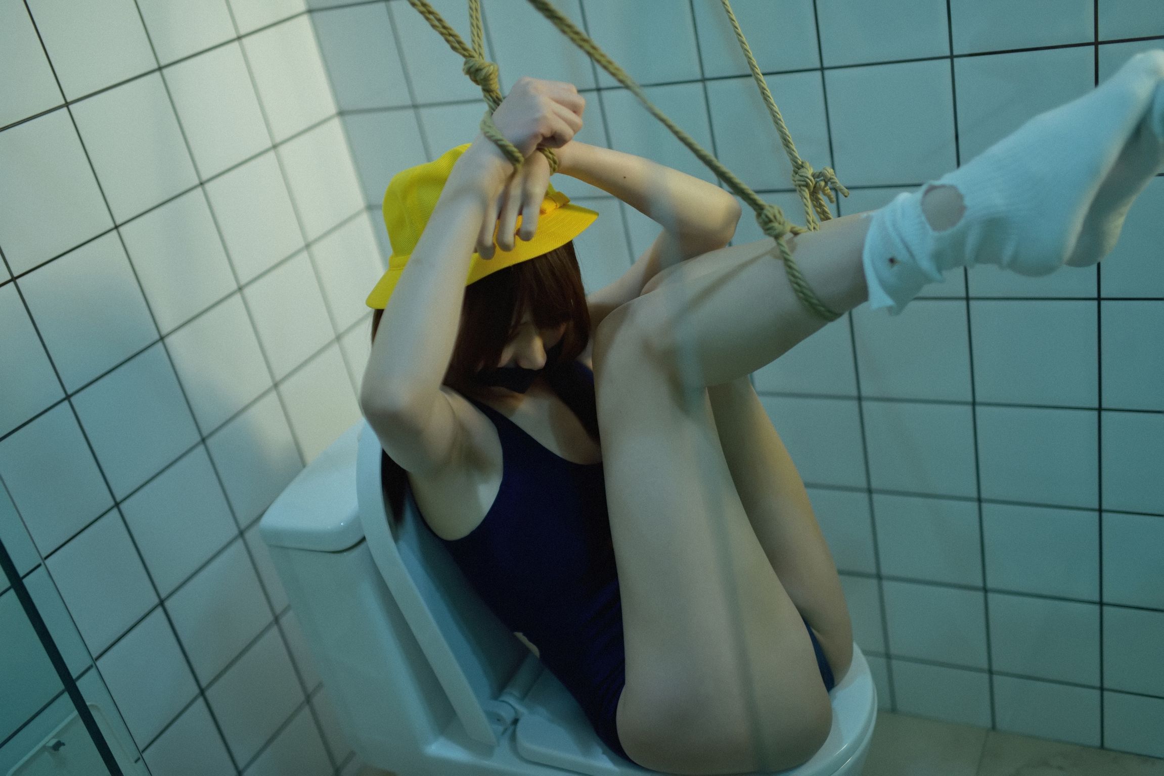 Coser@NAGISA魔物喵: 便所秘密 (202 photos) 15 Coser@NAGISA魔物喵: 便所秘密 (202 photos) 15