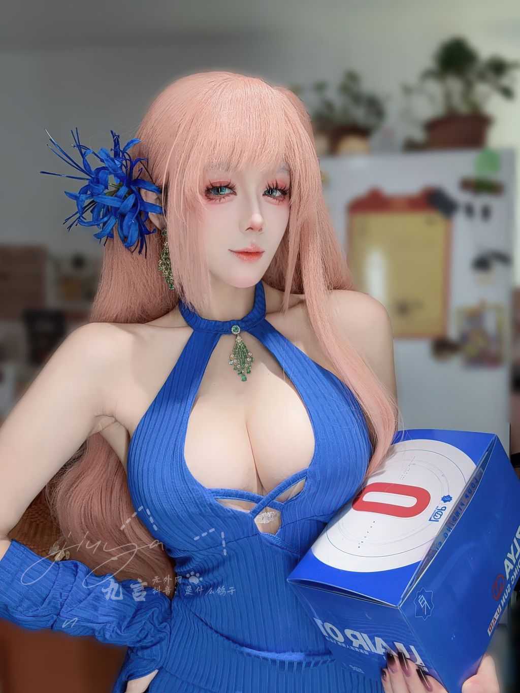 Coser@九言: 惑 (50 photos + 6 videos)