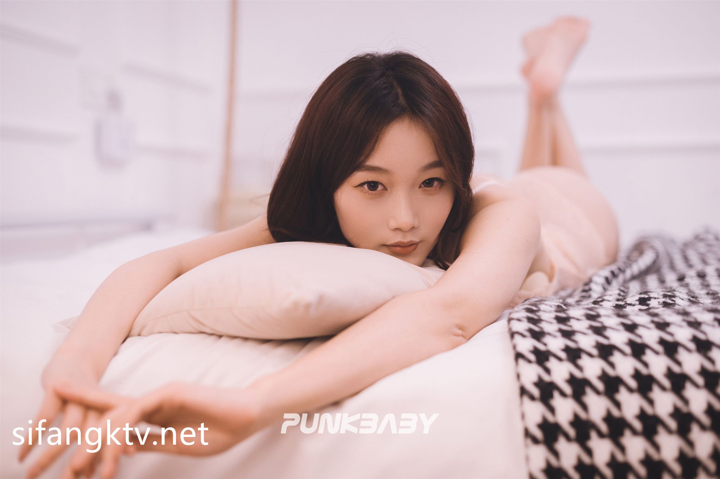 PUNKBABY: 唯美情色摄影大师 大尺度私拍 (268 photos) 3 PUNKBABY: 唯美情色摄影大师 大尺度私拍 (268 photos) 3