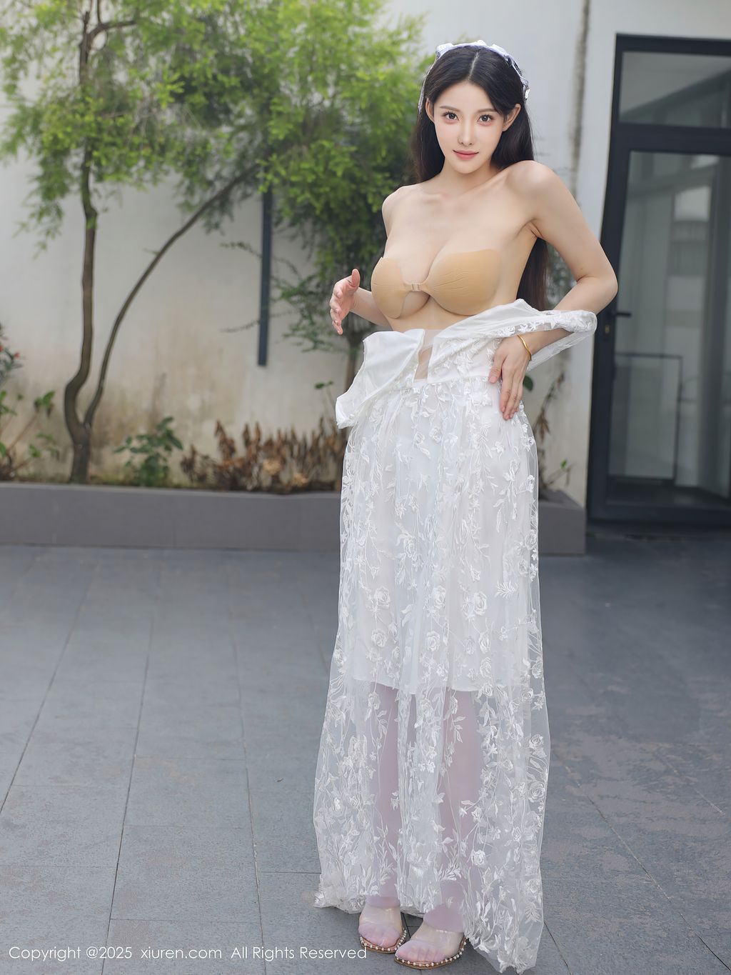 XIUREN No.10661 – 10665 (357 photos) 12 XIUREN No.10661 – 10665 (357 photos) 12