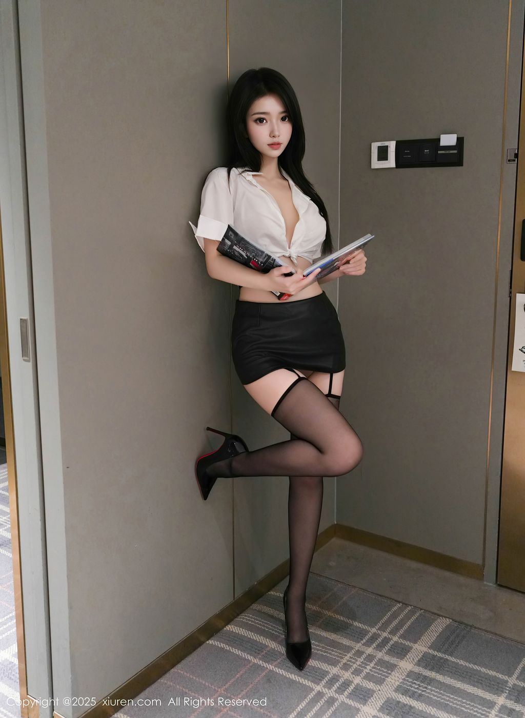 XIUREN No.10666 – 10670 (404 photos) 13 XIUREN No.10666 – 10670 (404 photos) 13