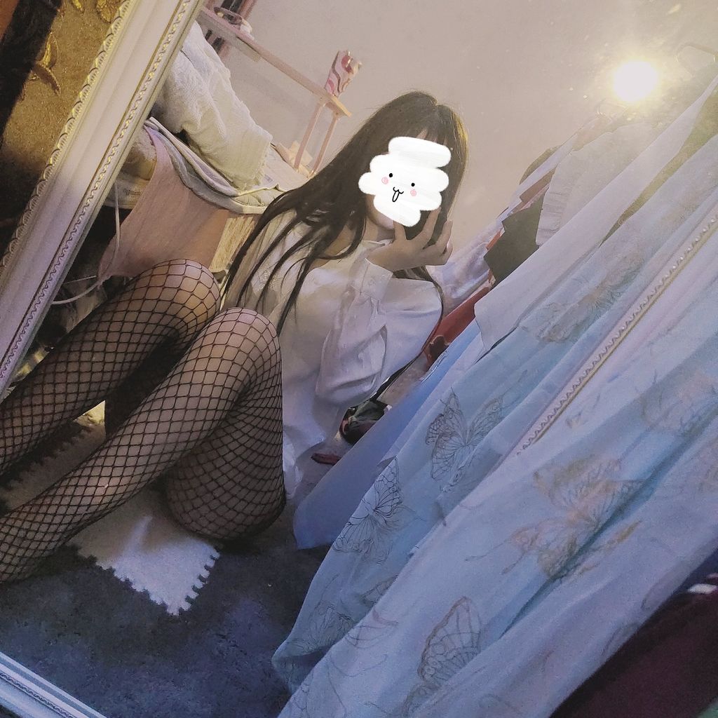棉棉子: 长腿福利姬合集 私人订制 (314 photos + 31 videos) 6 棉棉子: 长腿福利姬合集 私人订制 (314 photos + 31 videos) 6