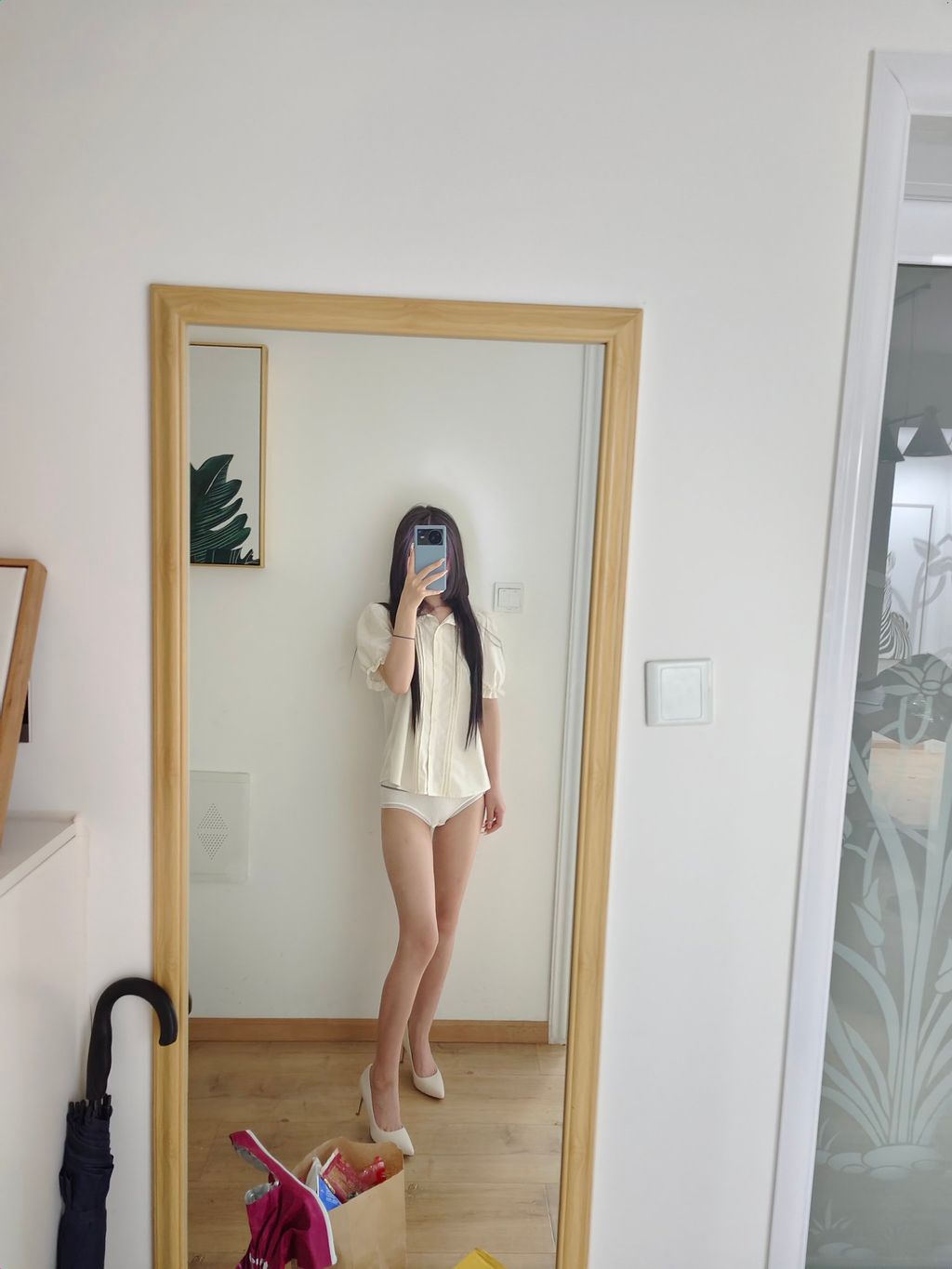 棉棉子: 长腿福利姬合集 私人订制 (314 photos + 31 videos) 16 棉棉子: 长腿福利姬合集 私人订制 (314 photos + 31 videos) 16