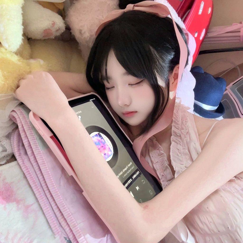xiogu1177791: 清纯小姐姐裸舞 声娇体软勾人小妖精 (162 photos + 94 videos) 2 xiogu1177791: 清纯小姐姐裸舞 声娇体软勾人小妖精 (162 photos + 94 videos) 2