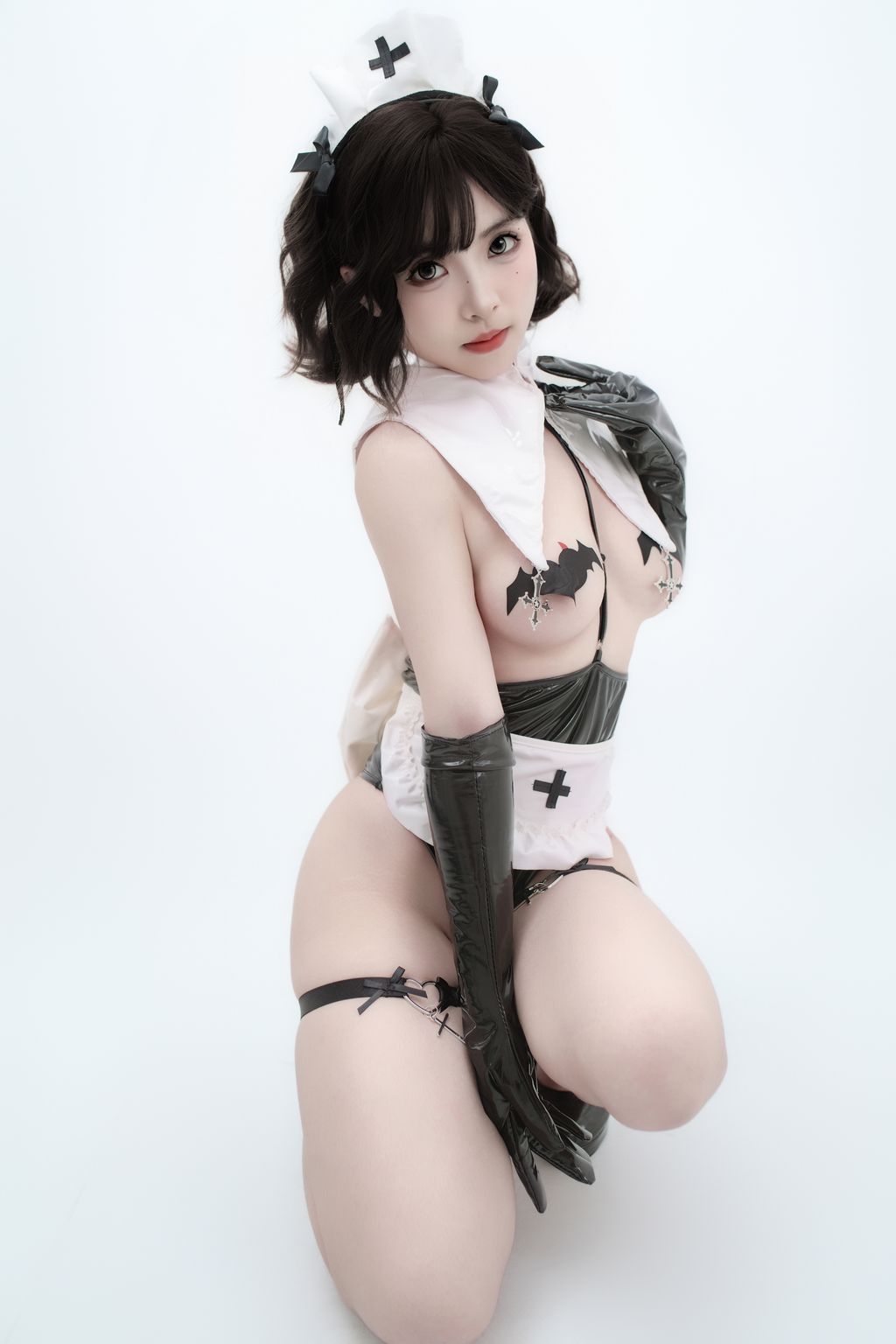 Coser@Bangni邦尼: 武装修女 (86 photos) 8 Coser@Bangni邦尼: 武装修女 (86 photos) 8