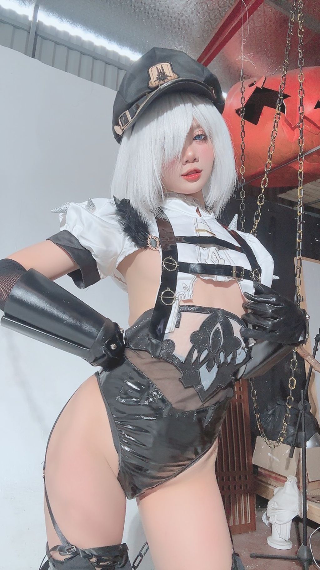 Coser@PoppaChan: 2B Police (Full ver.) (111 photos + 10 videos) 2 Coser@PoppaChan: 2B Police (Full ver.) (111 photos + 10 videos) 2