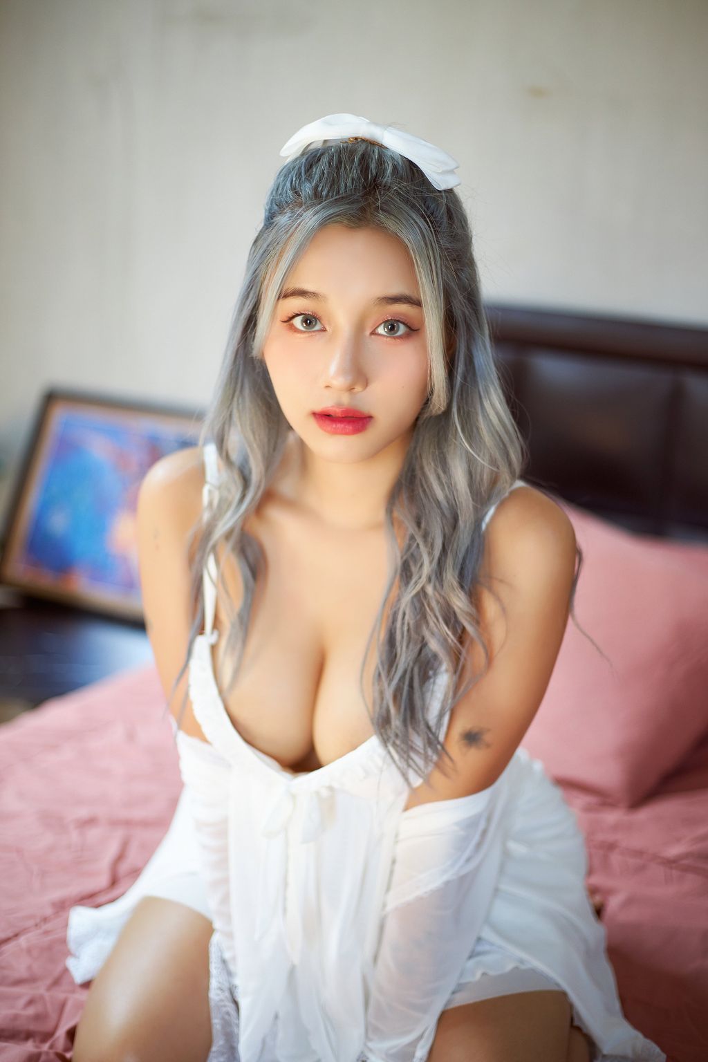 irisadamsone: 极品清纯系电竞网红私拍 (339 photos + 39 videos) 16 irisadamsone: 极品清纯系电竞网红私拍 (339 photos + 39 videos) 16