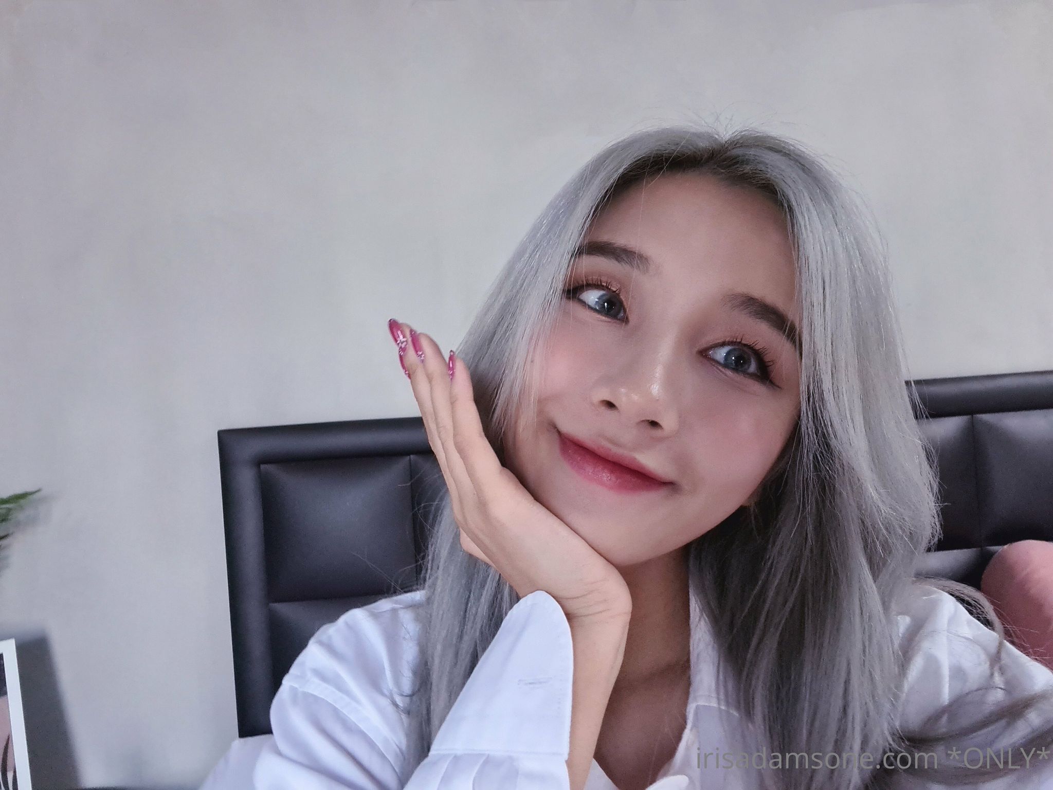 irisadamsone: 极品清纯系电竞网红私拍 (339 photos + 39 videos) 14 irisadamsone: 极品清纯系电竞网红私拍 (339 photos + 39 videos) 14