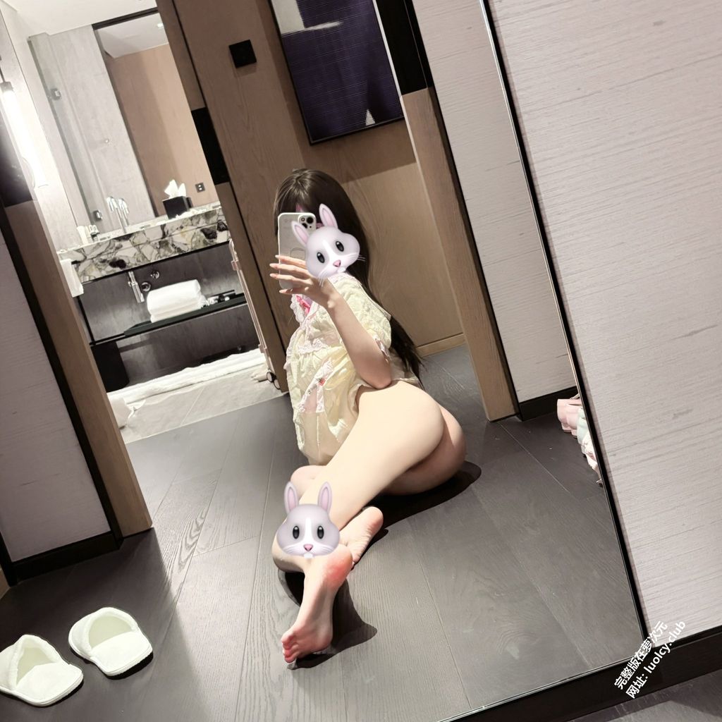 qqcattt1(小月喵): 双马尾白虎萝莉极品福利姬 (297 photos + 34 videos) 5 qqcattt1(小月喵): 双马尾白虎萝莉极品福利姬 (297 photos + 34 videos) 5