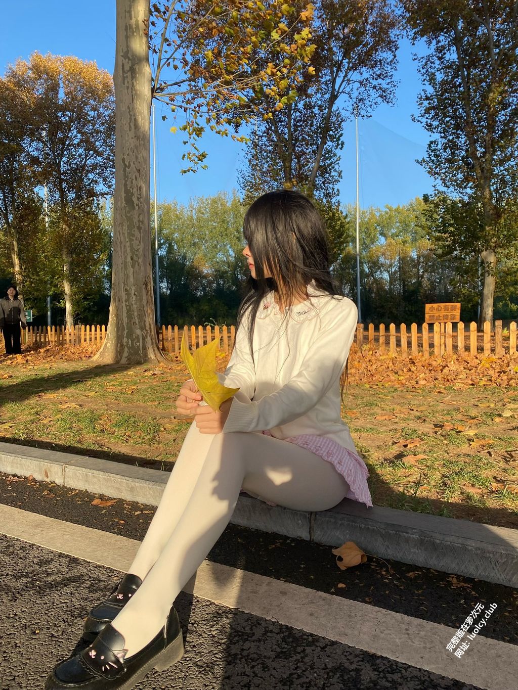 qqcattt1(小月喵): 双马尾白虎萝莉极品福利姬 (297 photos + 34 videos) 15 qqcattt1(小月喵): 双马尾白虎萝莉极品福利姬 (297 photos + 34 videos) 15