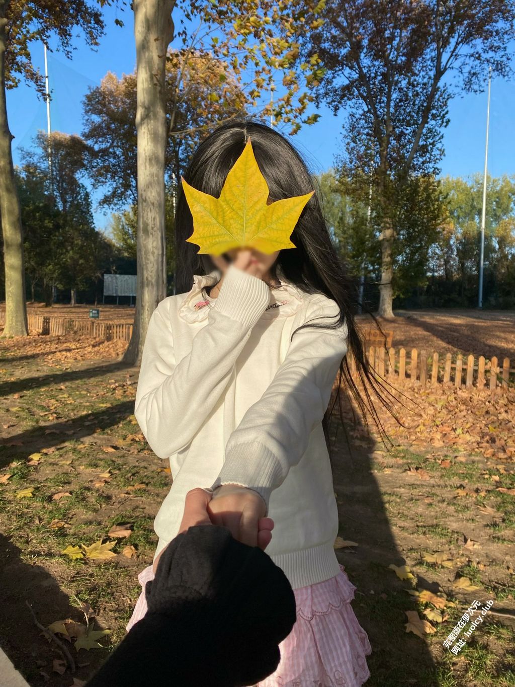 qqcattt1(小月喵): 双马尾白虎萝莉极品福利姬 (297 photos + 34 videos) 10 qqcattt1(小月喵): 双马尾白虎萝莉极品福利姬 (297 photos + 34 videos) 10