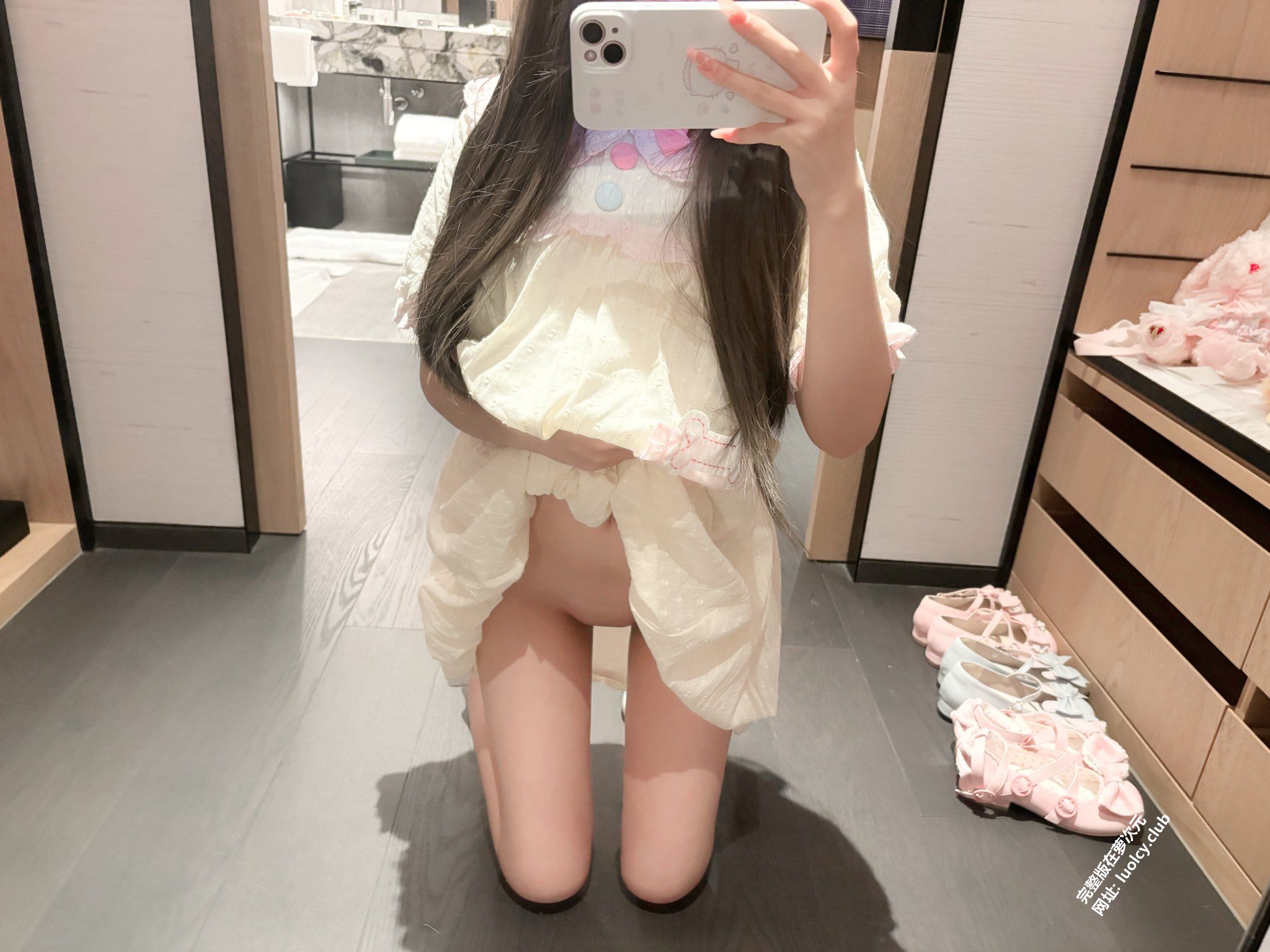 qqcattt1(小月喵): 双马尾白虎萝莉极品福利姬 (297 photos + 34 videos) 9 qqcattt1(小月喵): 双马尾白虎萝莉极品福利姬 (297 photos + 34 videos) 9