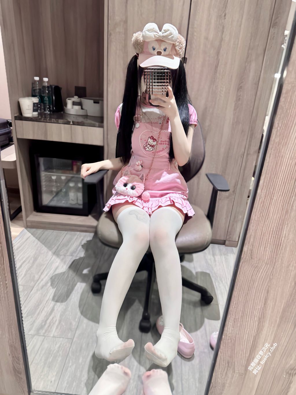 qqcattt1(小月喵): 双马尾白虎萝莉极品福利姬 (297 photos + 34 videos) 9 qqcattt1(小月喵): 双马尾白虎萝莉极品福利姬 (297 photos + 34 videos) 9