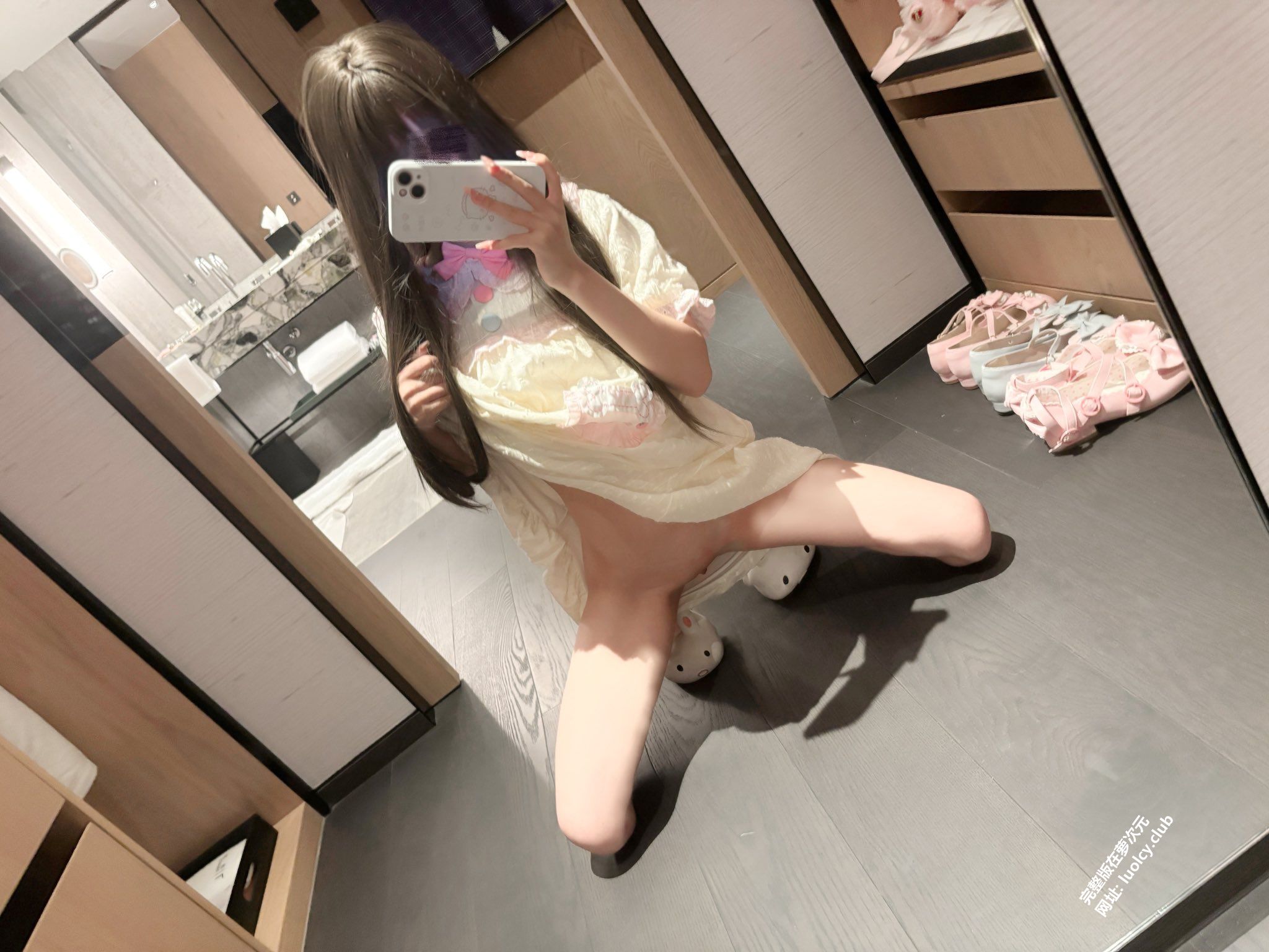 qqcattt1(小月喵): 双马尾白虎萝莉极品福利姬 (297 photos + 34 videos) 13 qqcattt1(小月喵): 双马尾白虎萝莉极品福利姬 (297 photos + 34 videos) 13