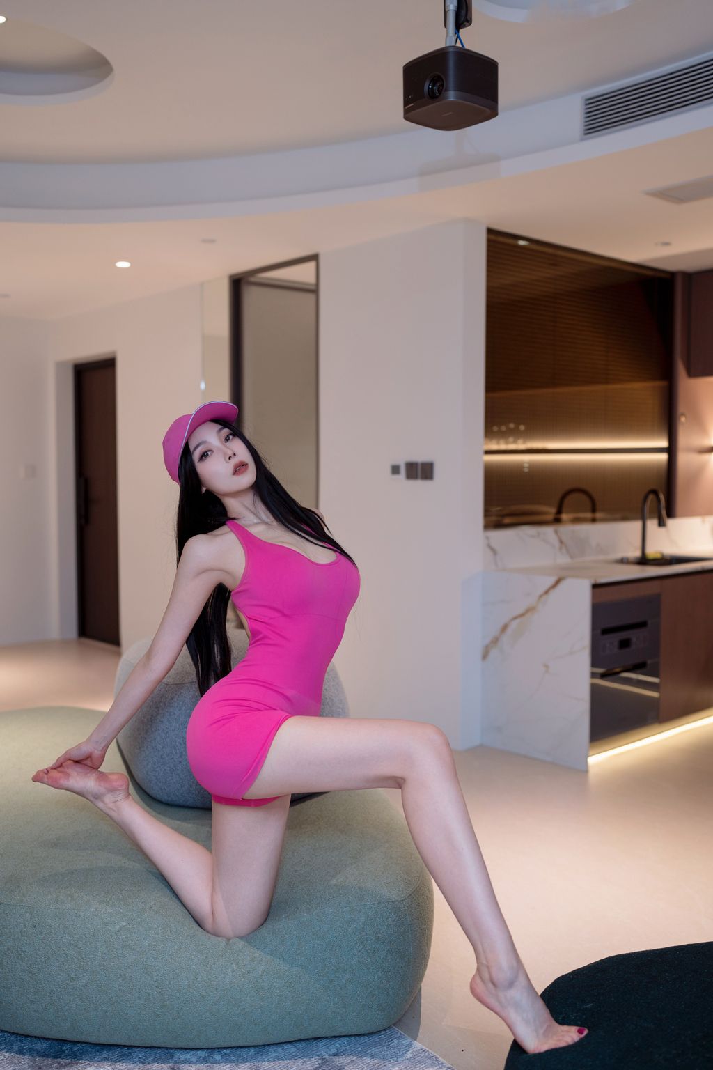 [XR Uncensored] 清妙: R18 秀人网模特 瑜伽 2 (90 photos)