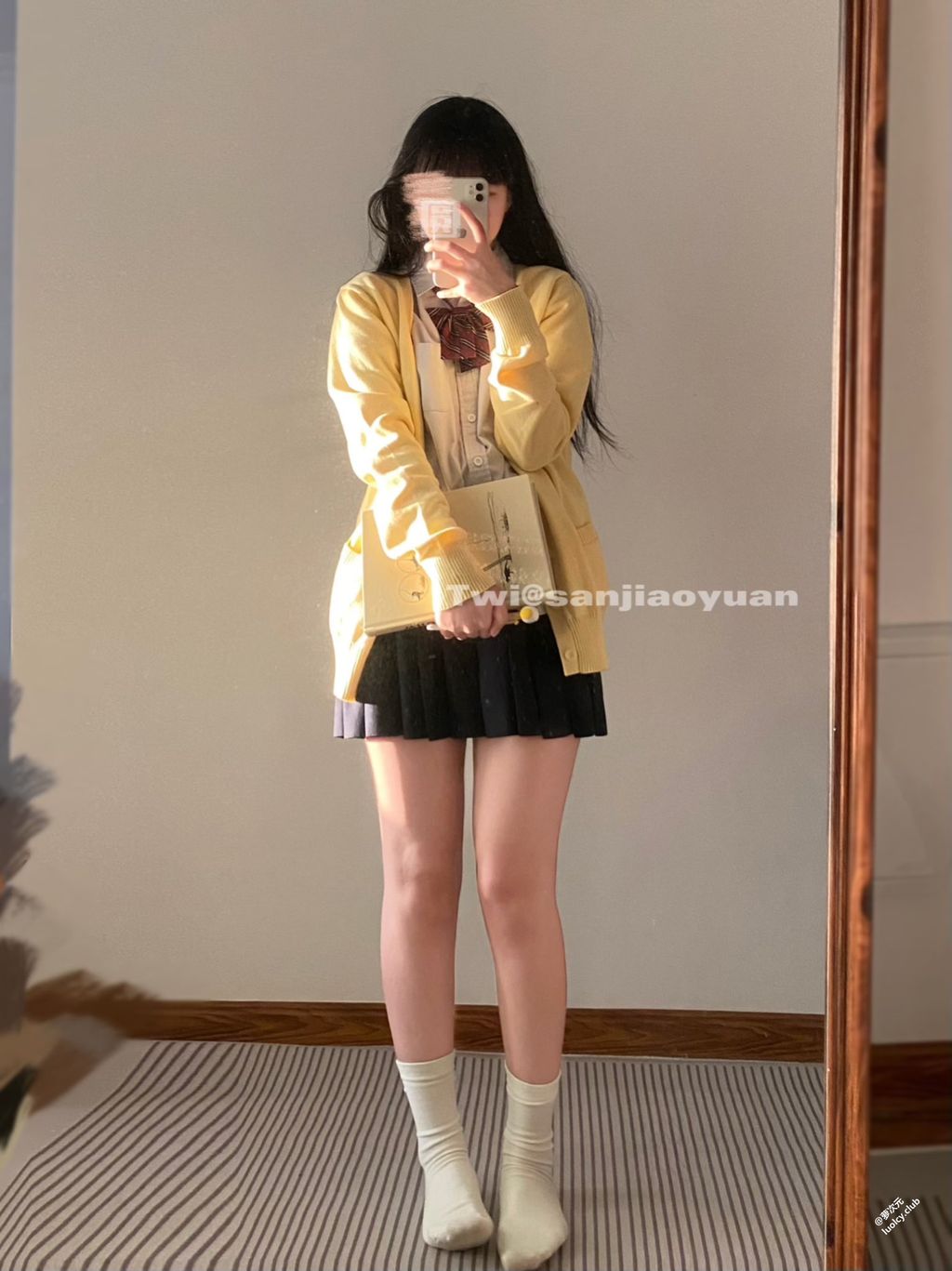 sanjiaoyuan(三角圆): 顶级白虎萝莉门槛福利合集 (719 photos + 124 videos) 0 sanjiaoyuan(三角圆): 顶级白虎萝莉门槛福利合集 (719 photos + 124 videos) 0