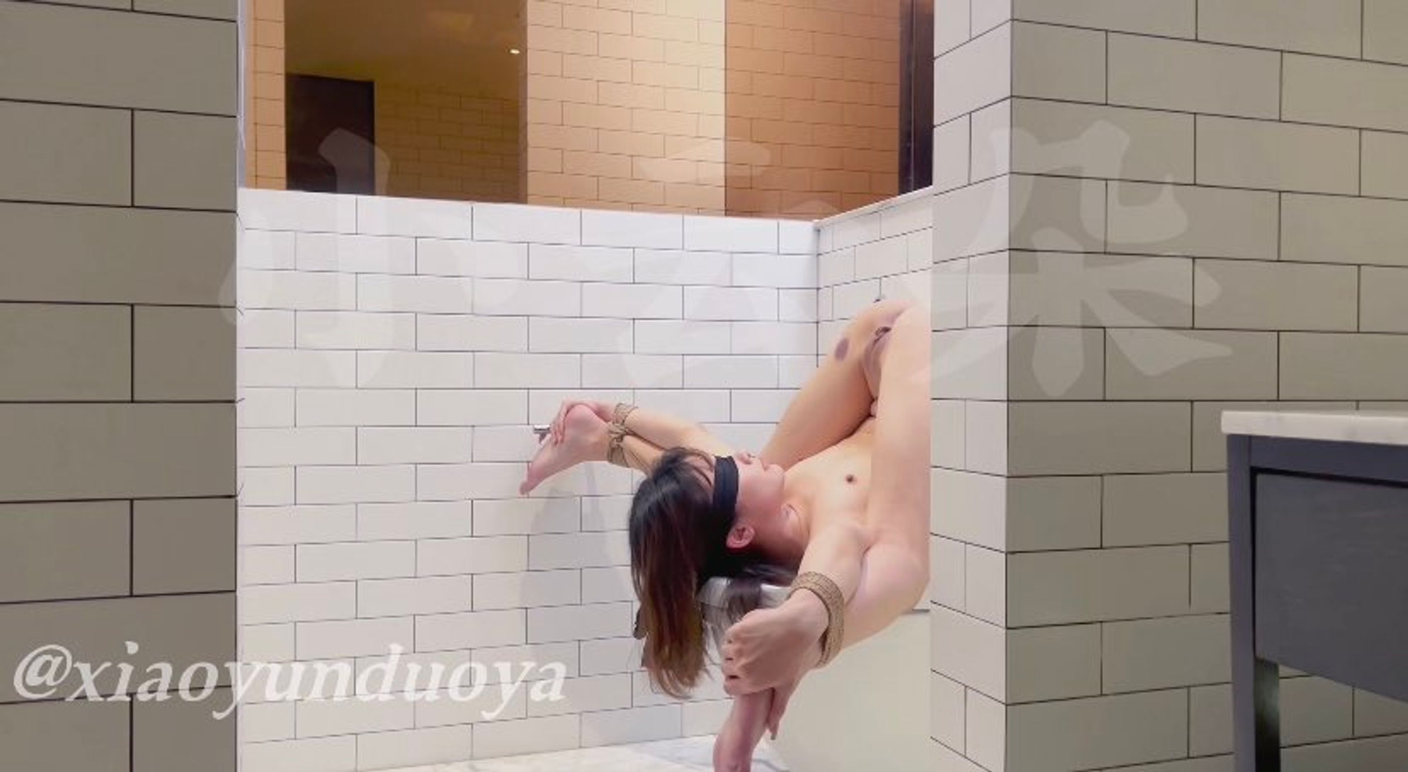 xiaoyunduoya(小云朵): 奴印文化模特 (136 photos + 34 videos)