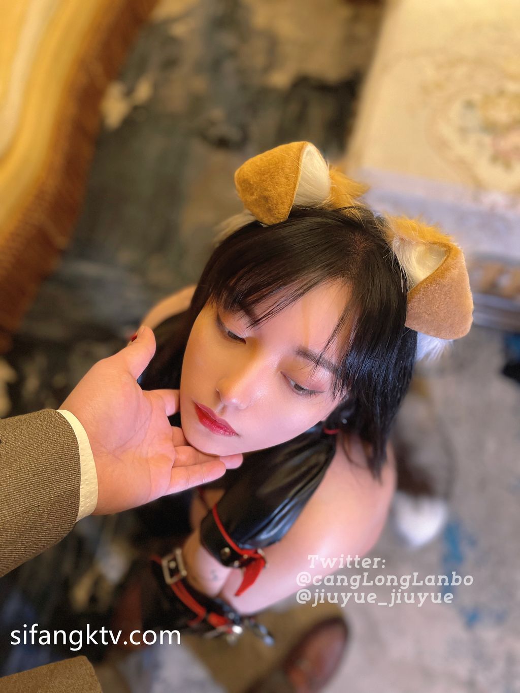 酒月: 巨乳女神WisdomZ 私拍甄选 (544 photos + 8 videos) 5 酒月: 巨乳女神WisdomZ 私拍甄选 (544 photos + 8 videos) 5