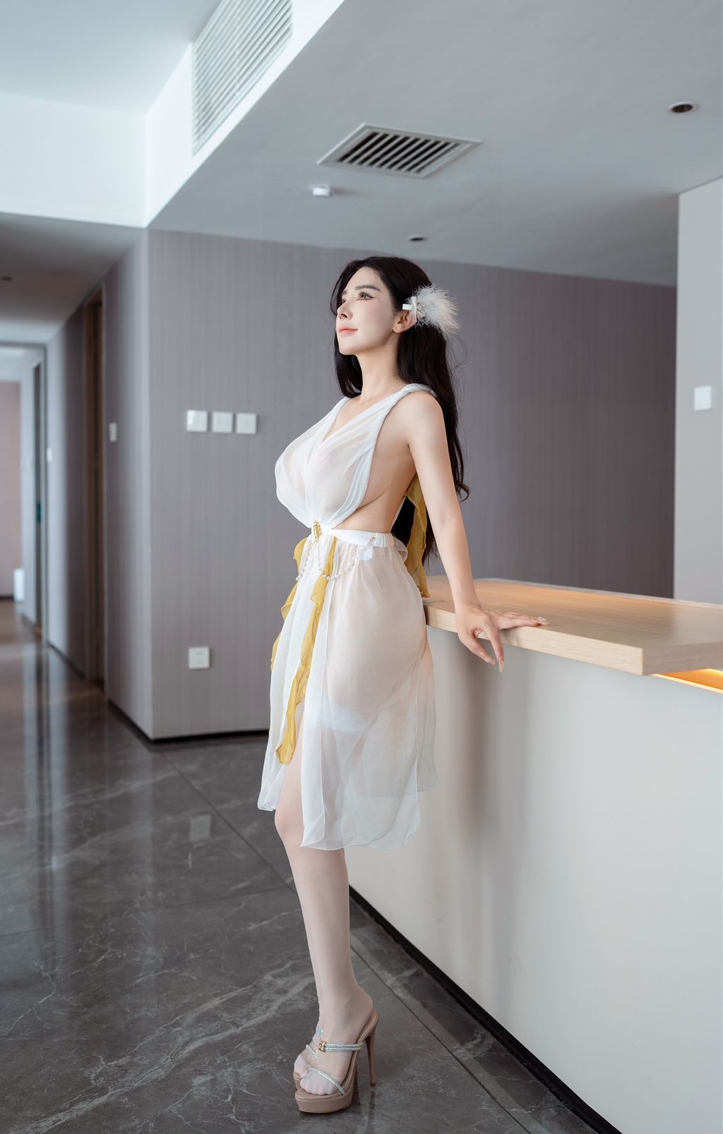 [XR Uncensored] Pan Jiaojiao (潘娇娇): R18 秀人网模特 – 七夕情人节 (90 photos)
